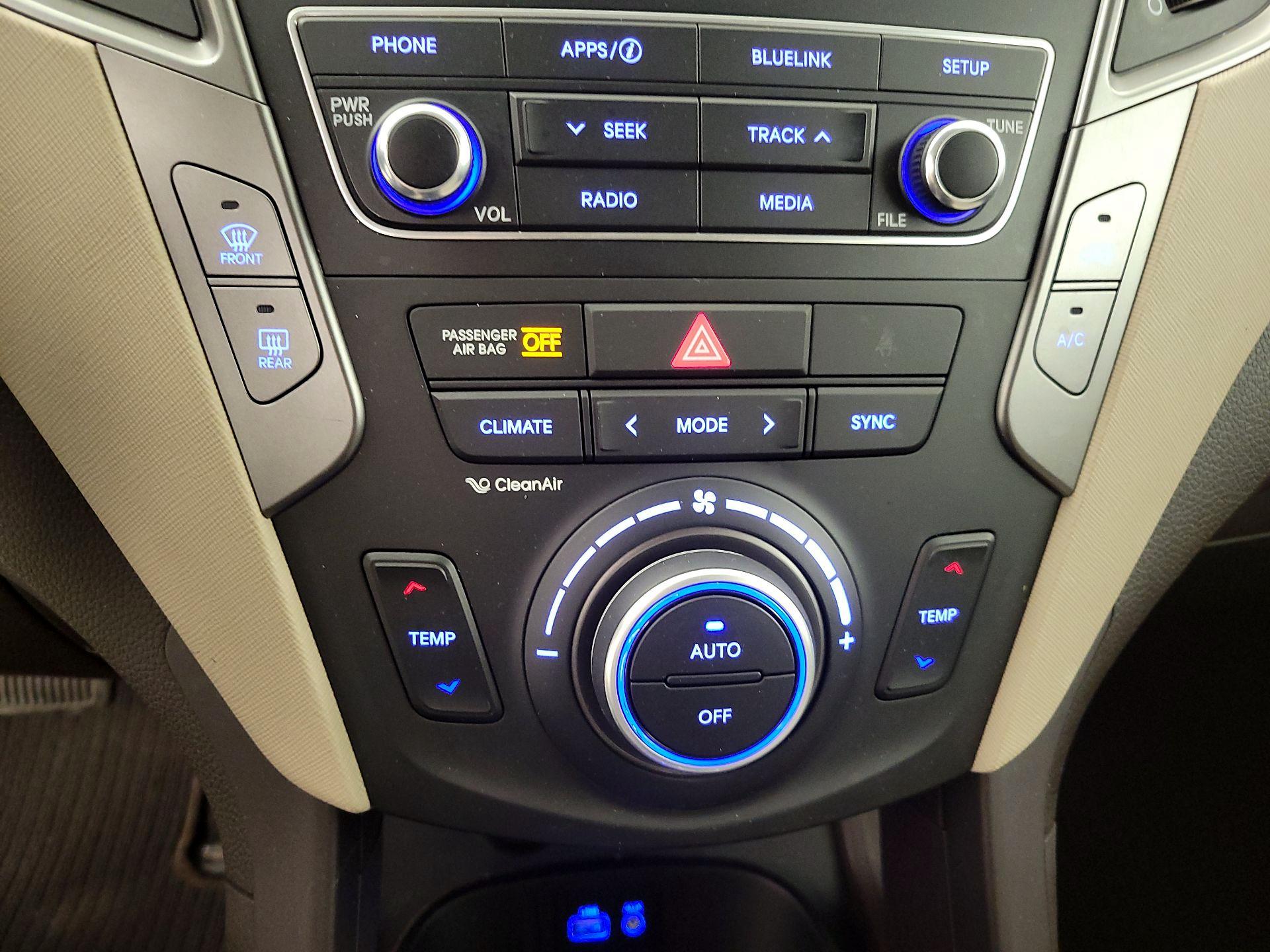 Thumbnail: 2017 Hyundai Santa Fe - 16