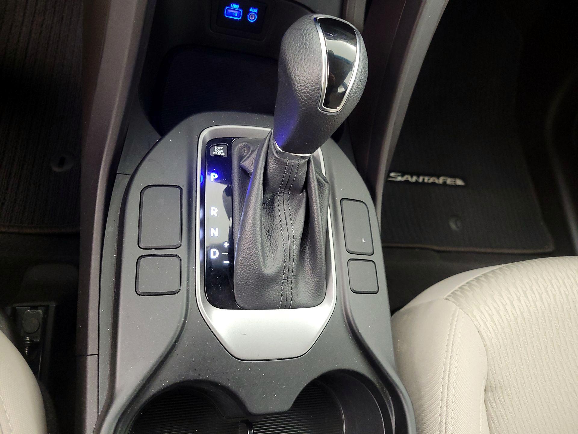 Thumbnail: 2017 Hyundai Santa Fe - 17