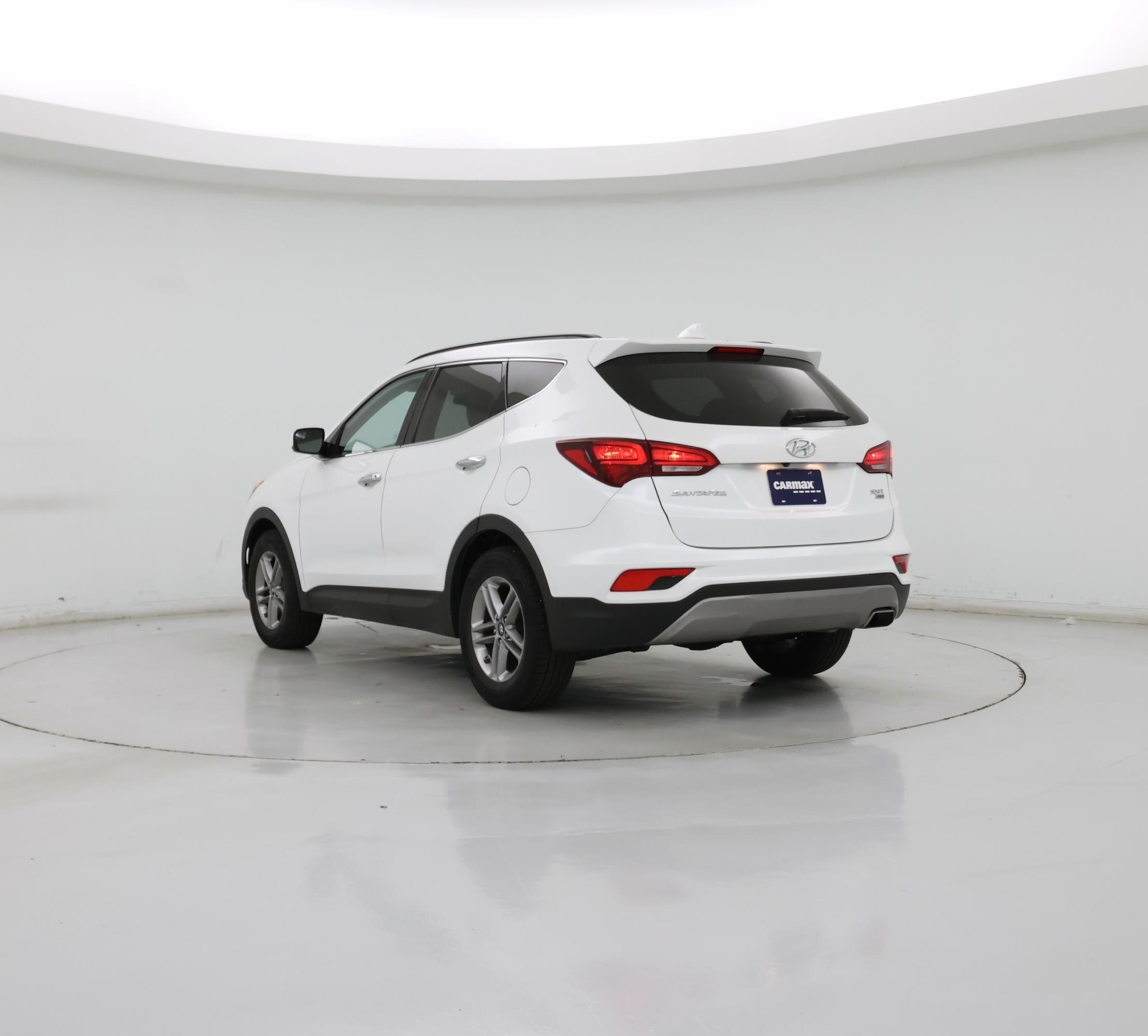 Thumbnail: 2017 Hyundai Santa Fe - 2