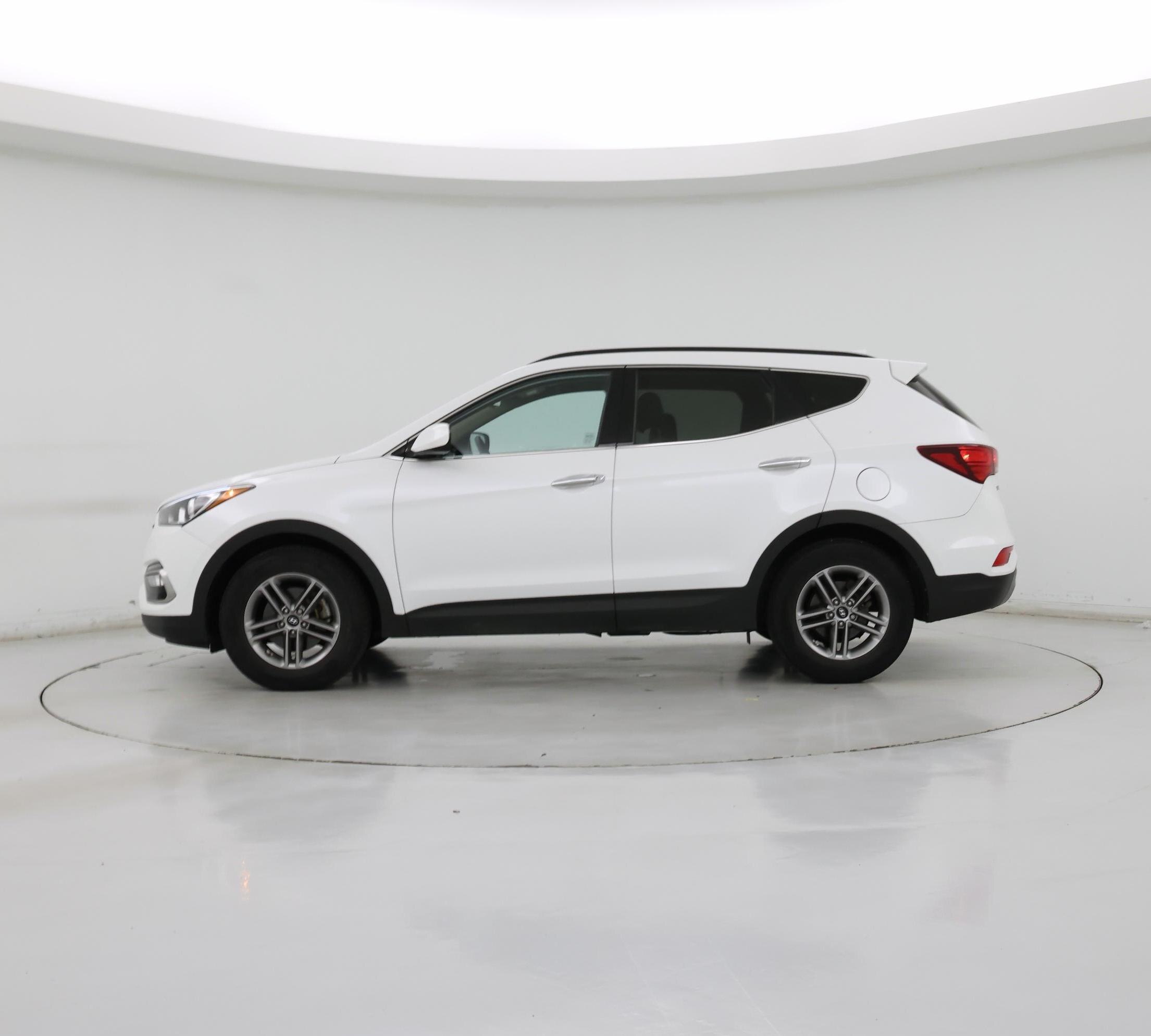 Thumbnail: 2017 Hyundai Santa Fe - 3