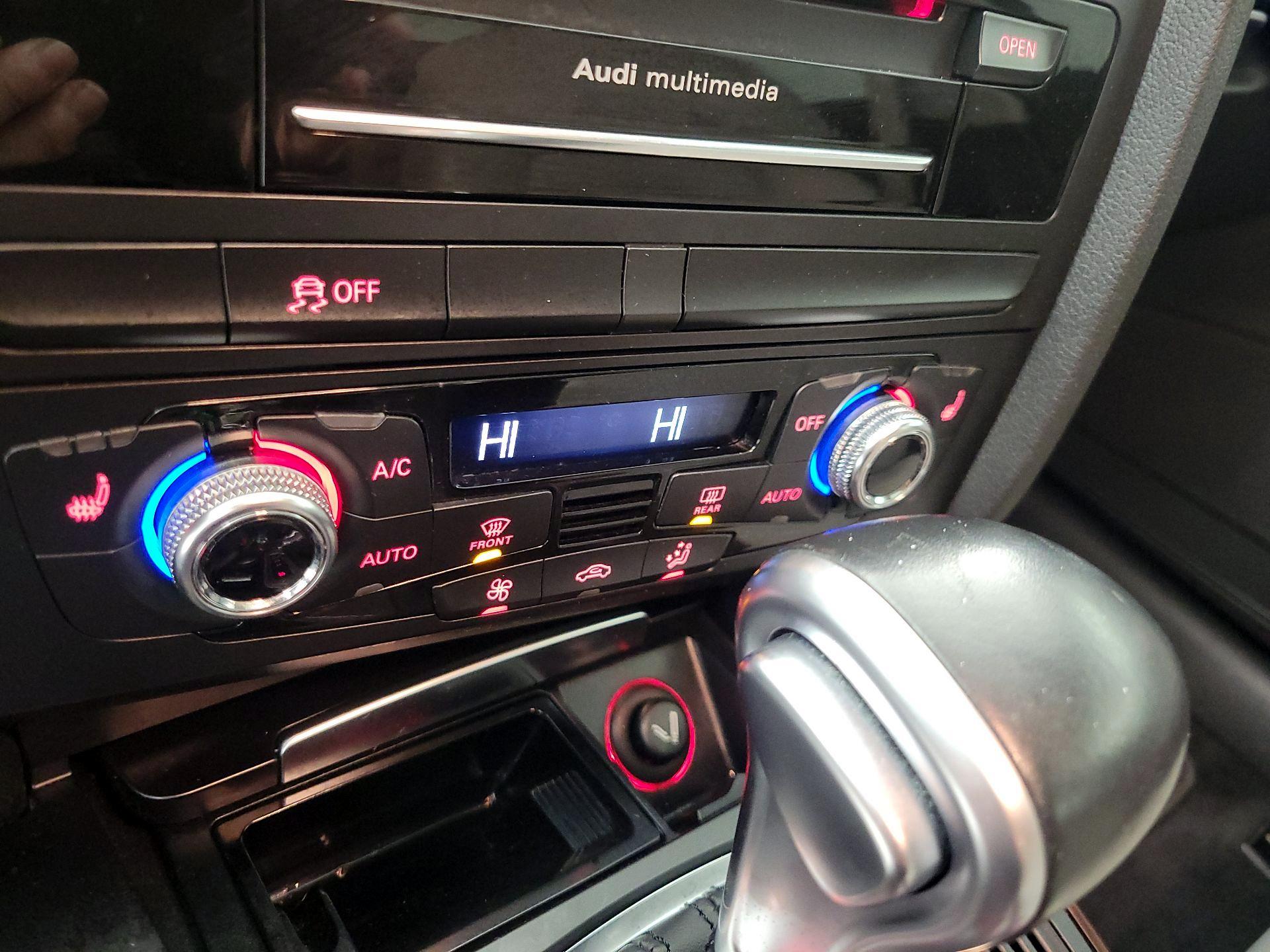 Thumbnail: 2016 Audi A4 - 16