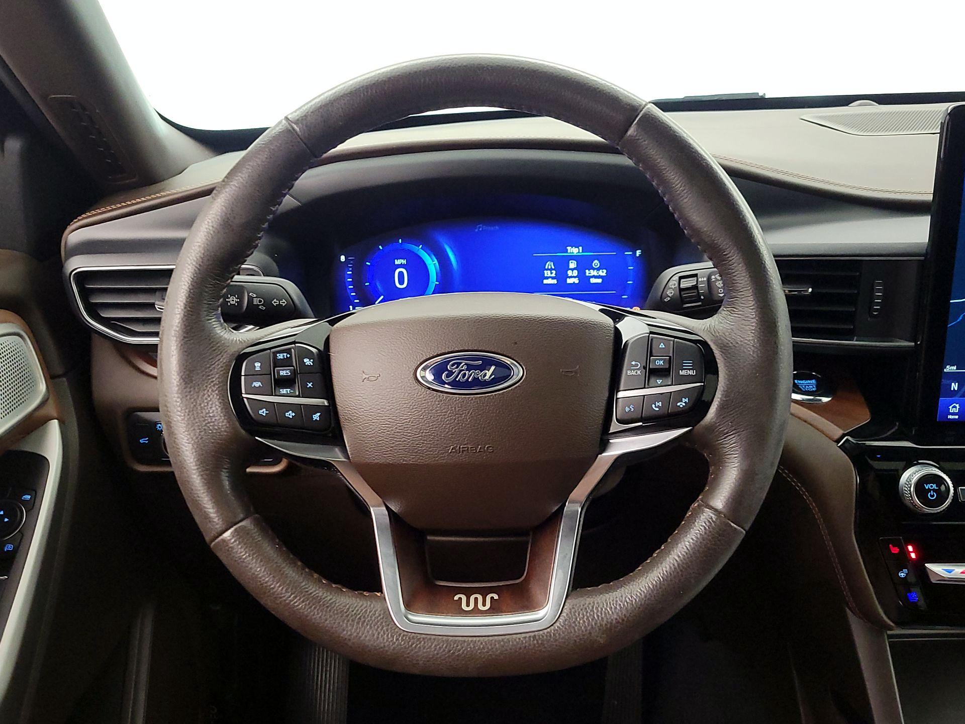 Thumbnail: 2022 Ford Explorer - 10