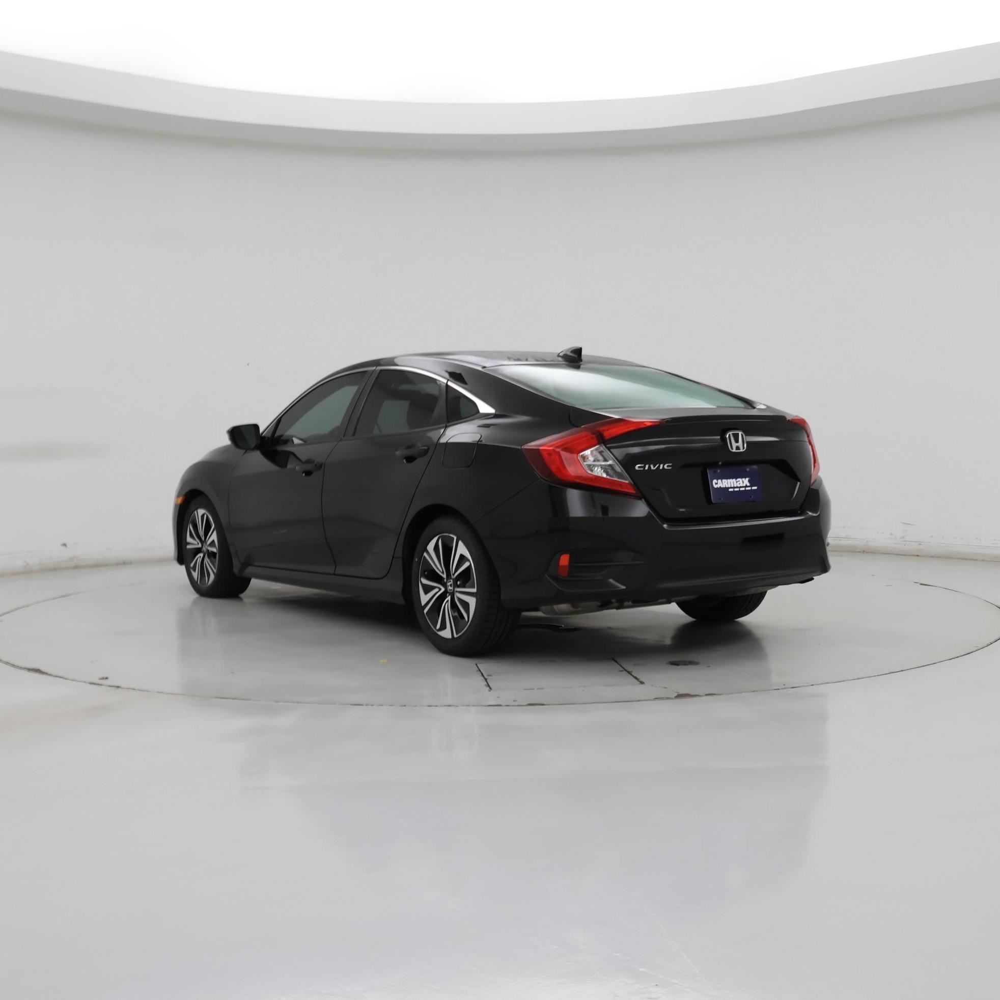 Thumbnail: 2017 Honda Civic - 2