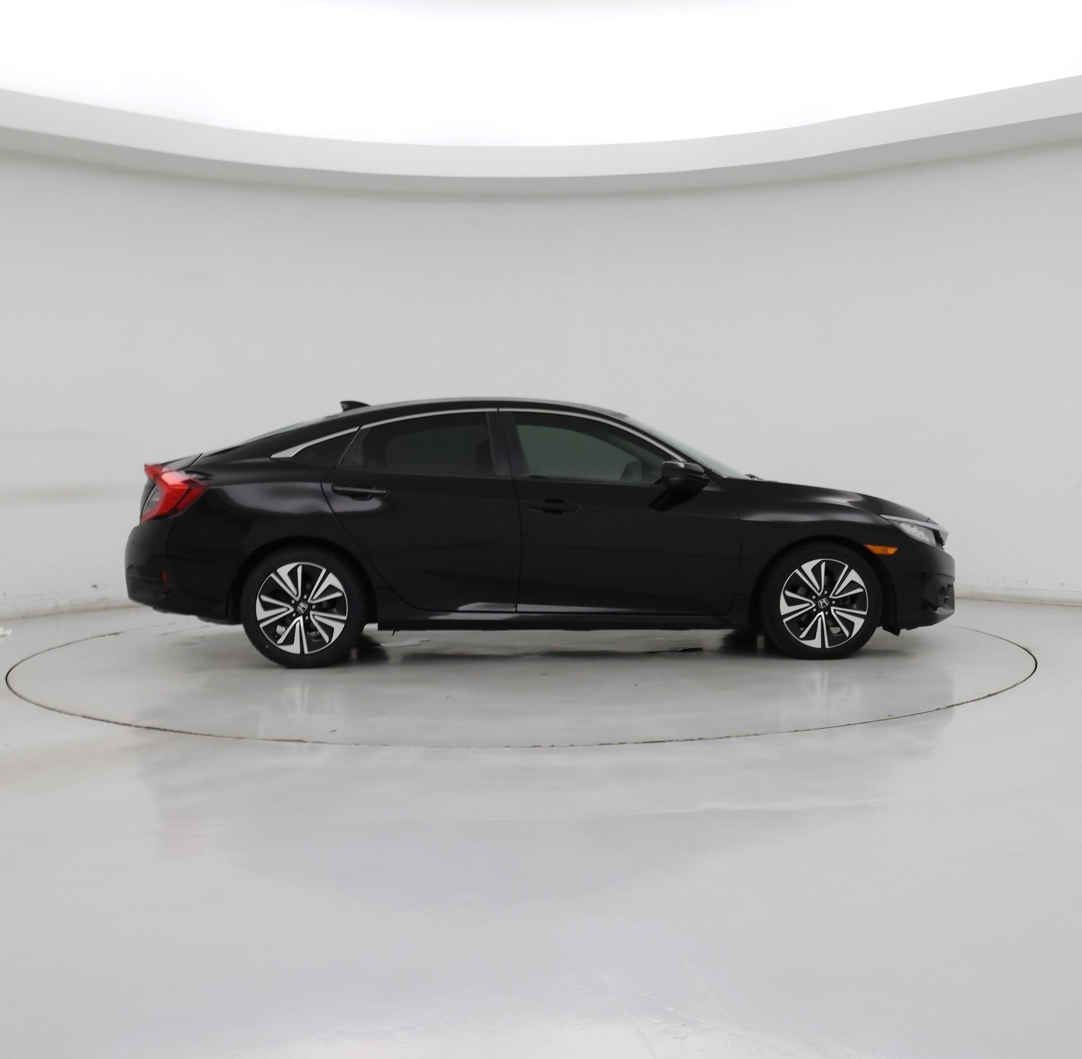 Thumbnail: 2017 Honda Civic - 7