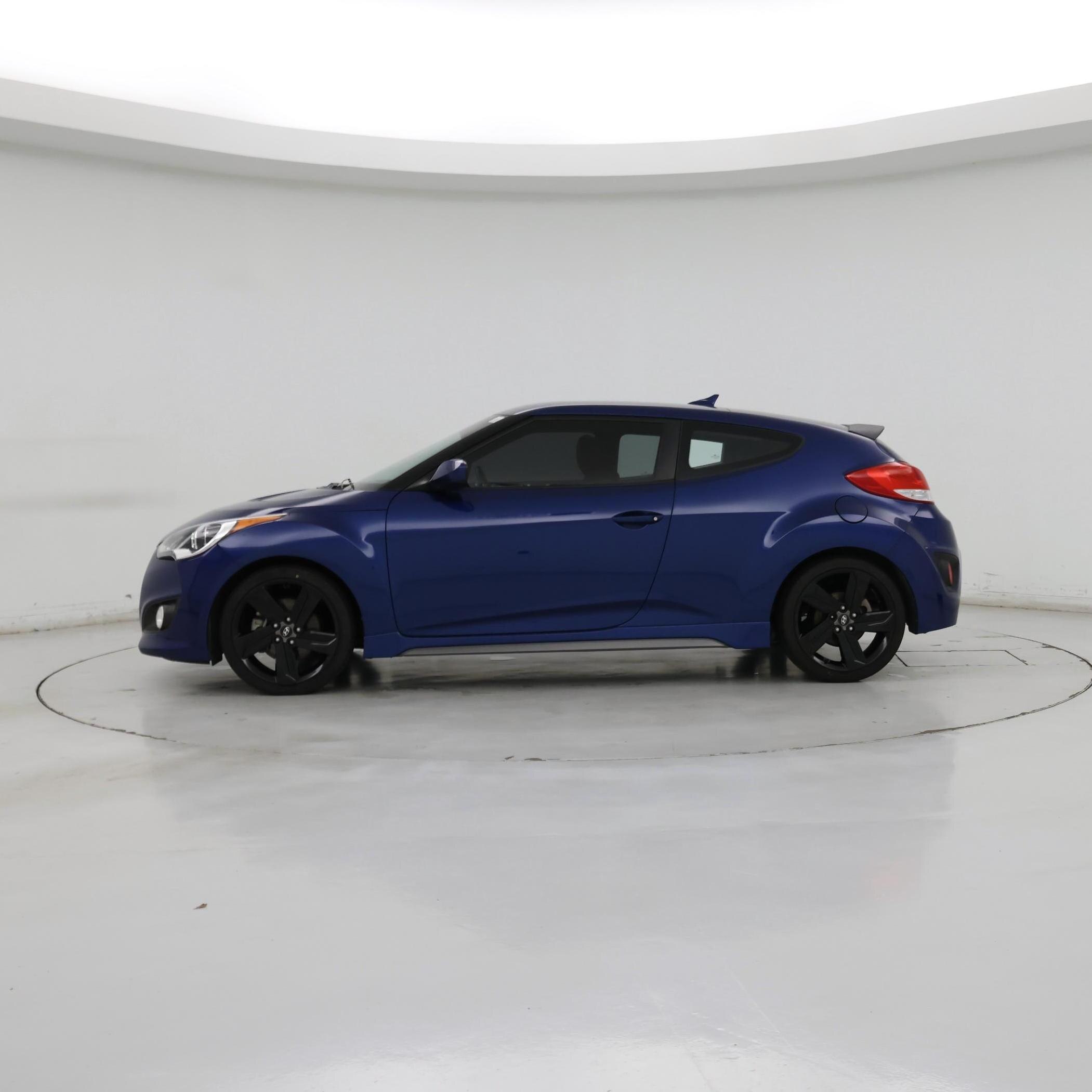 Thumbnail: 2015 Hyundai Veloster - 3