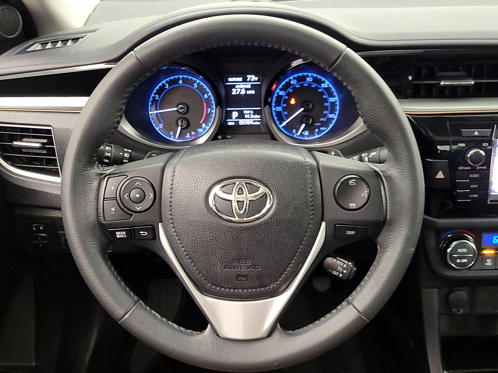 Thumbnail: 2016 Toyota Corolla - 10