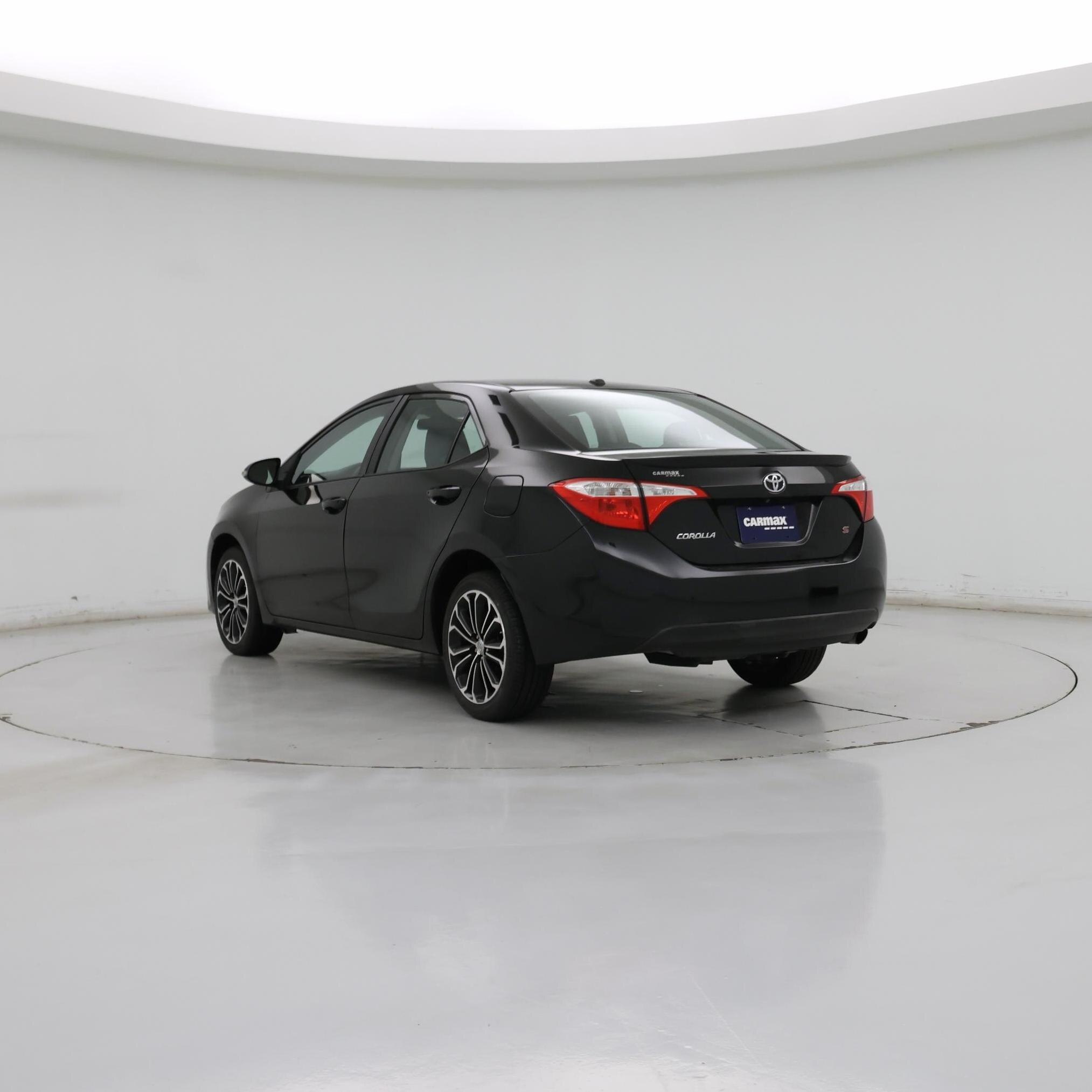 Thumbnail: 2016 Toyota Corolla - 2