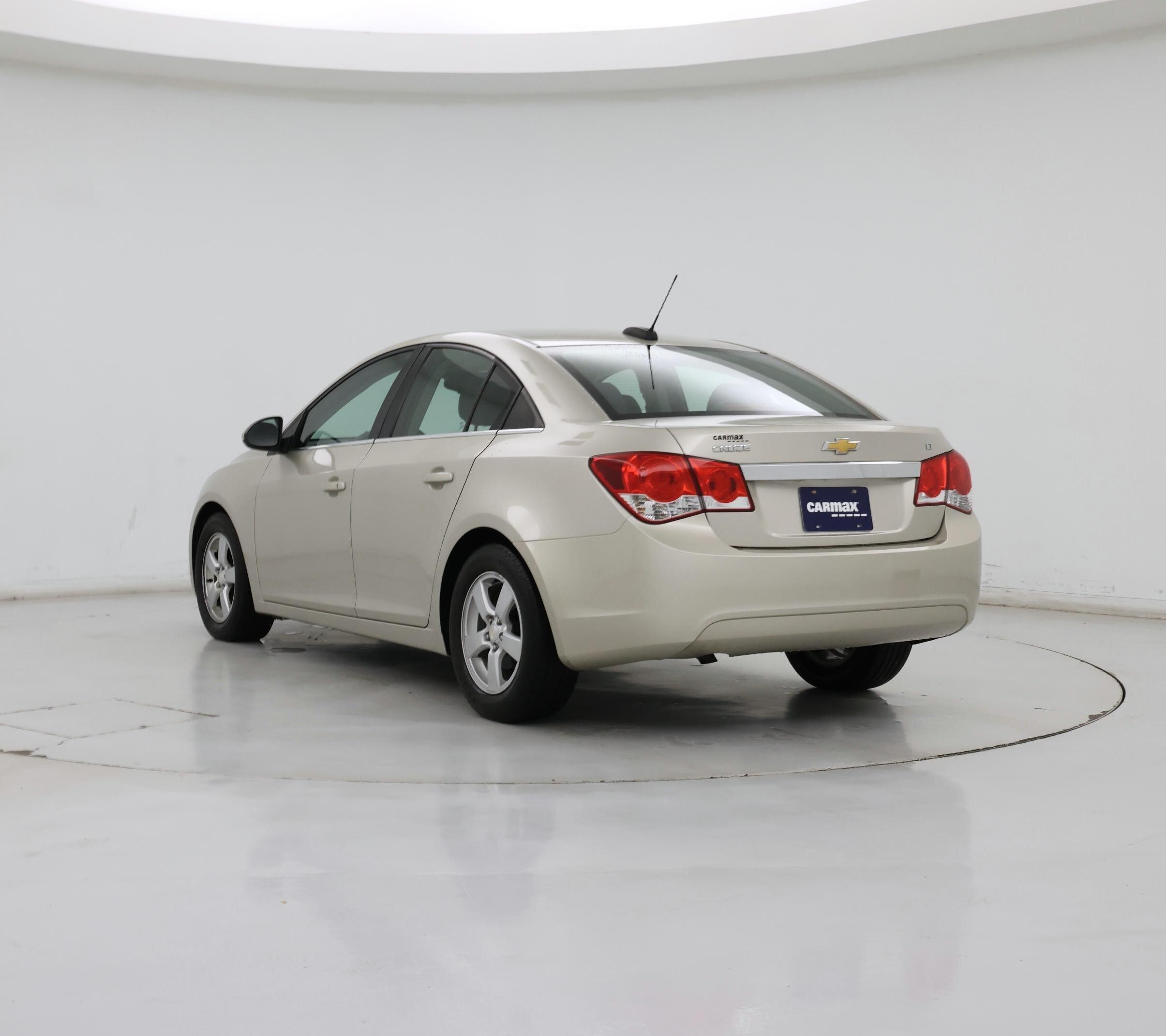 Thumbnail: 2015 Chevrolet Cruze - 2