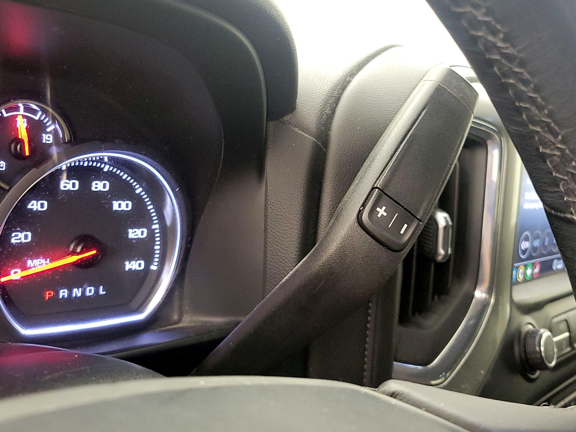 Thumbnail: 2020 Chevrolet Silverado 1500 - 17