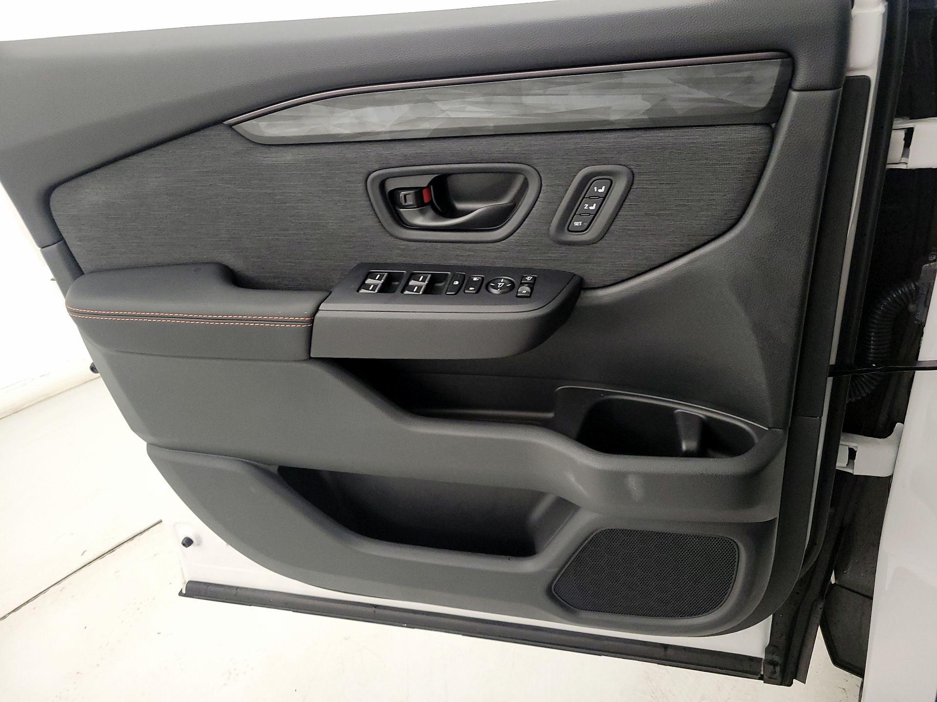 Thumbnail: 2026 Honda Passport - 12