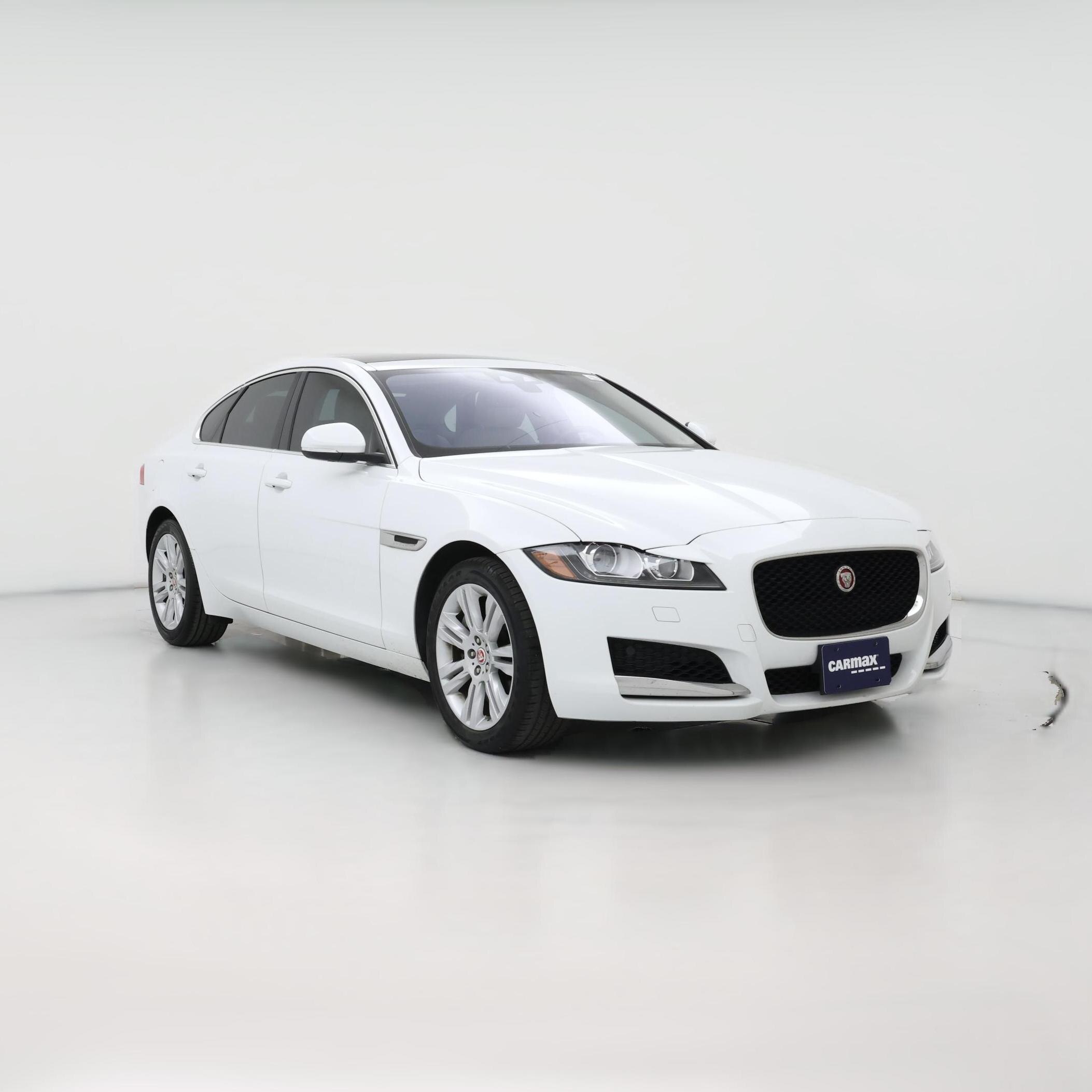 Thumbnail: 2017 Jaguar XF - 1