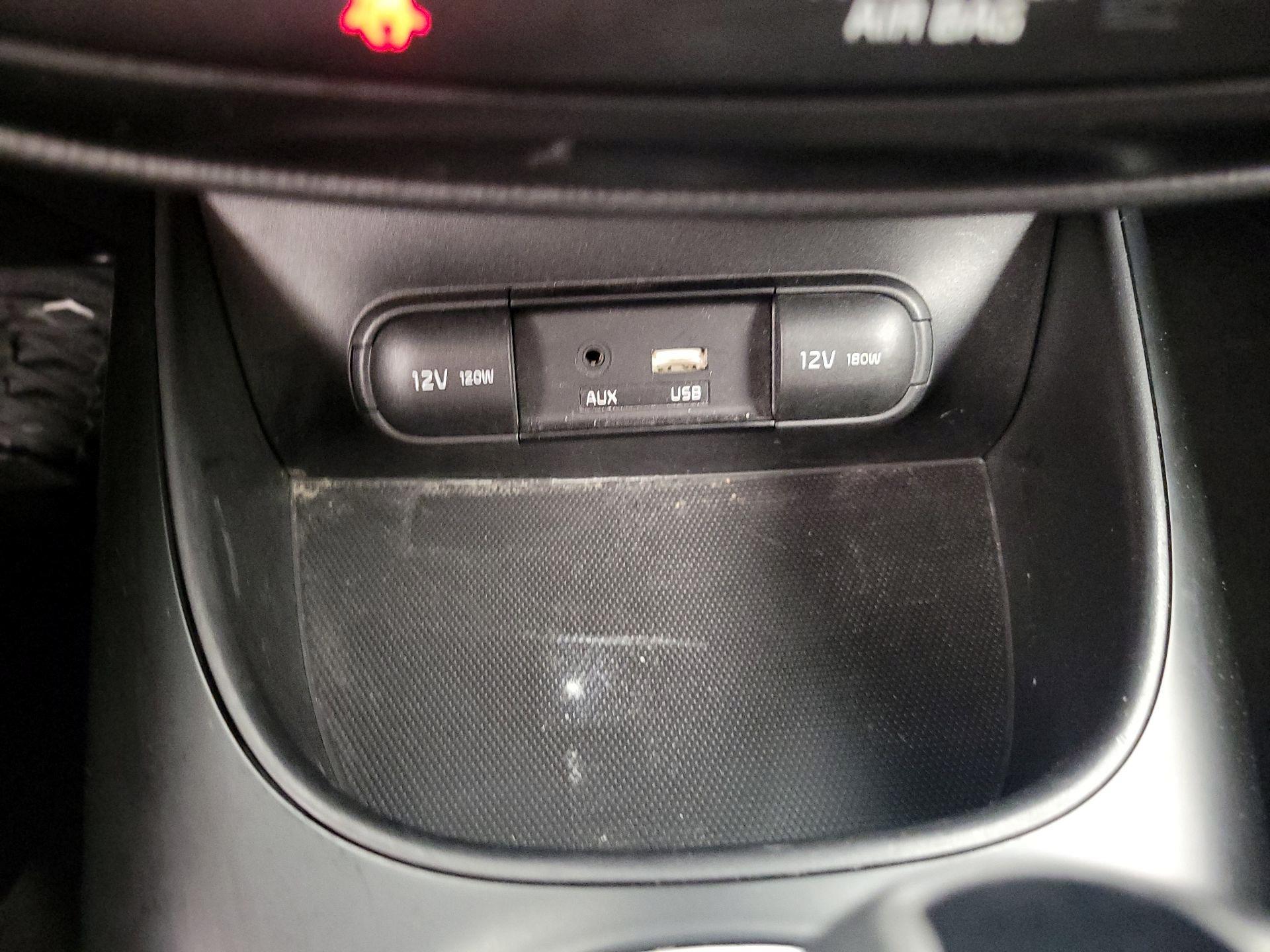 Thumbnail: 2019 Kia Soul - 18