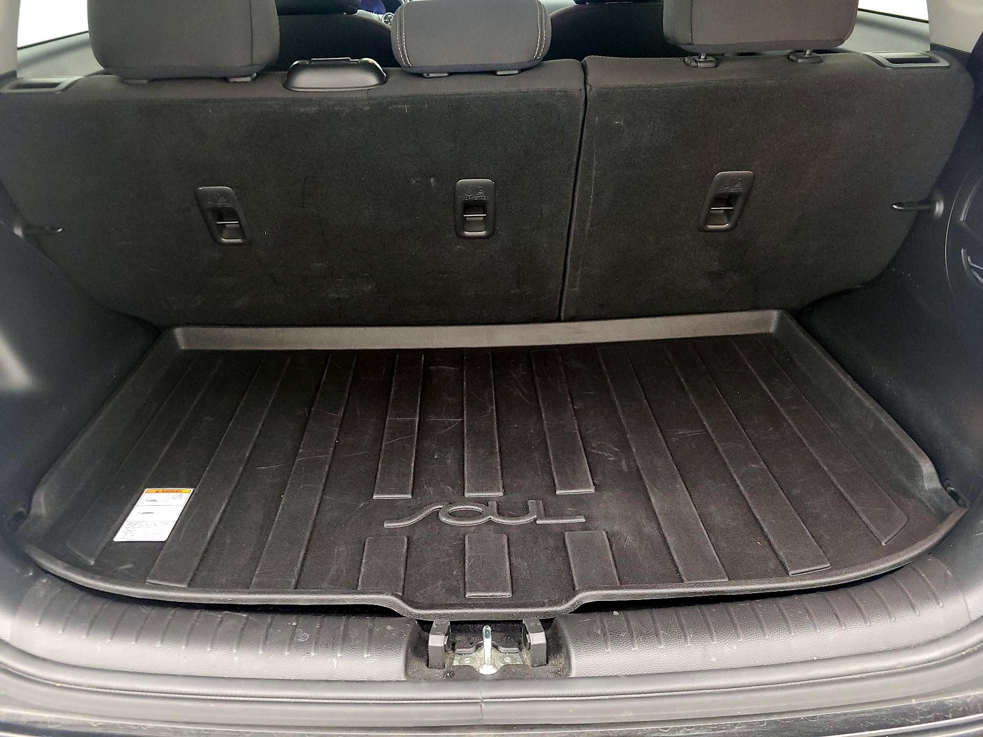 Thumbnail: 2019 Kia Soul - 20