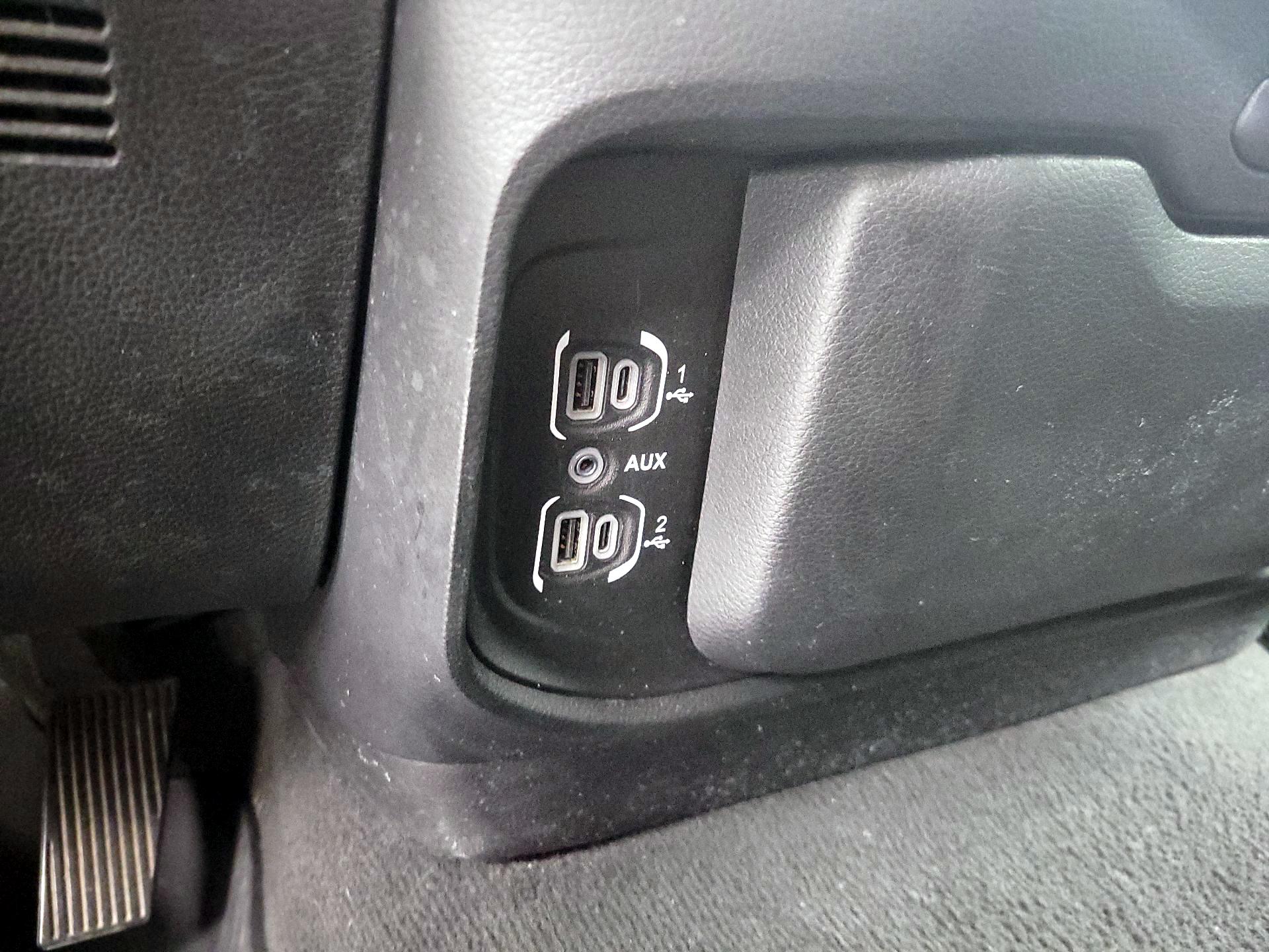 Thumbnail: 2020 RAM 1500 - 18