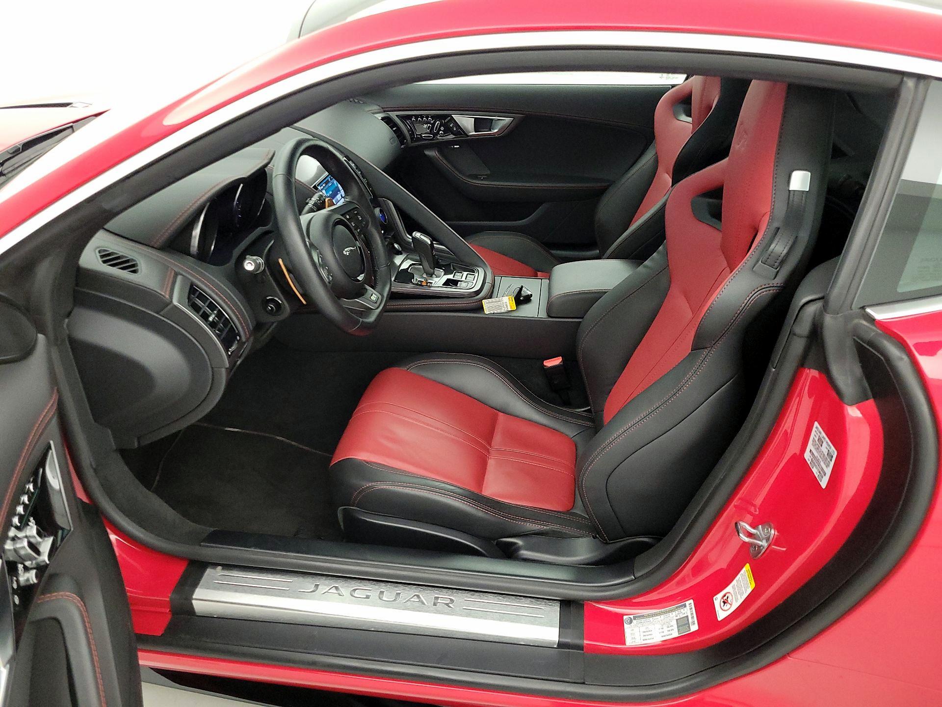 Thumbnail: 2015 Jaguar F-Type - 11