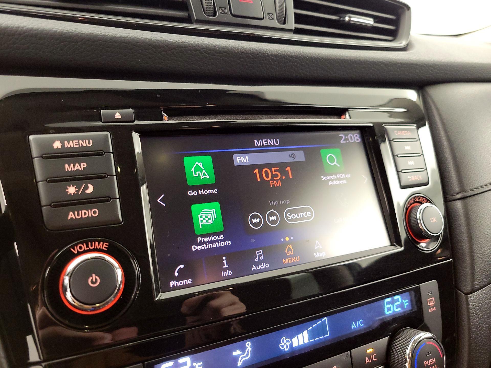 Thumbnail: 2019 Nissan Rogue - 16