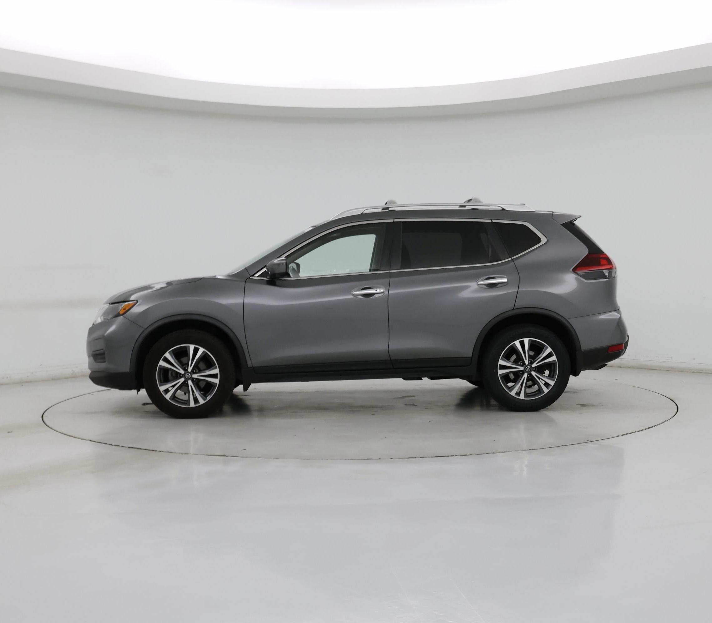 Thumbnail: 2019 Nissan Rogue - 3