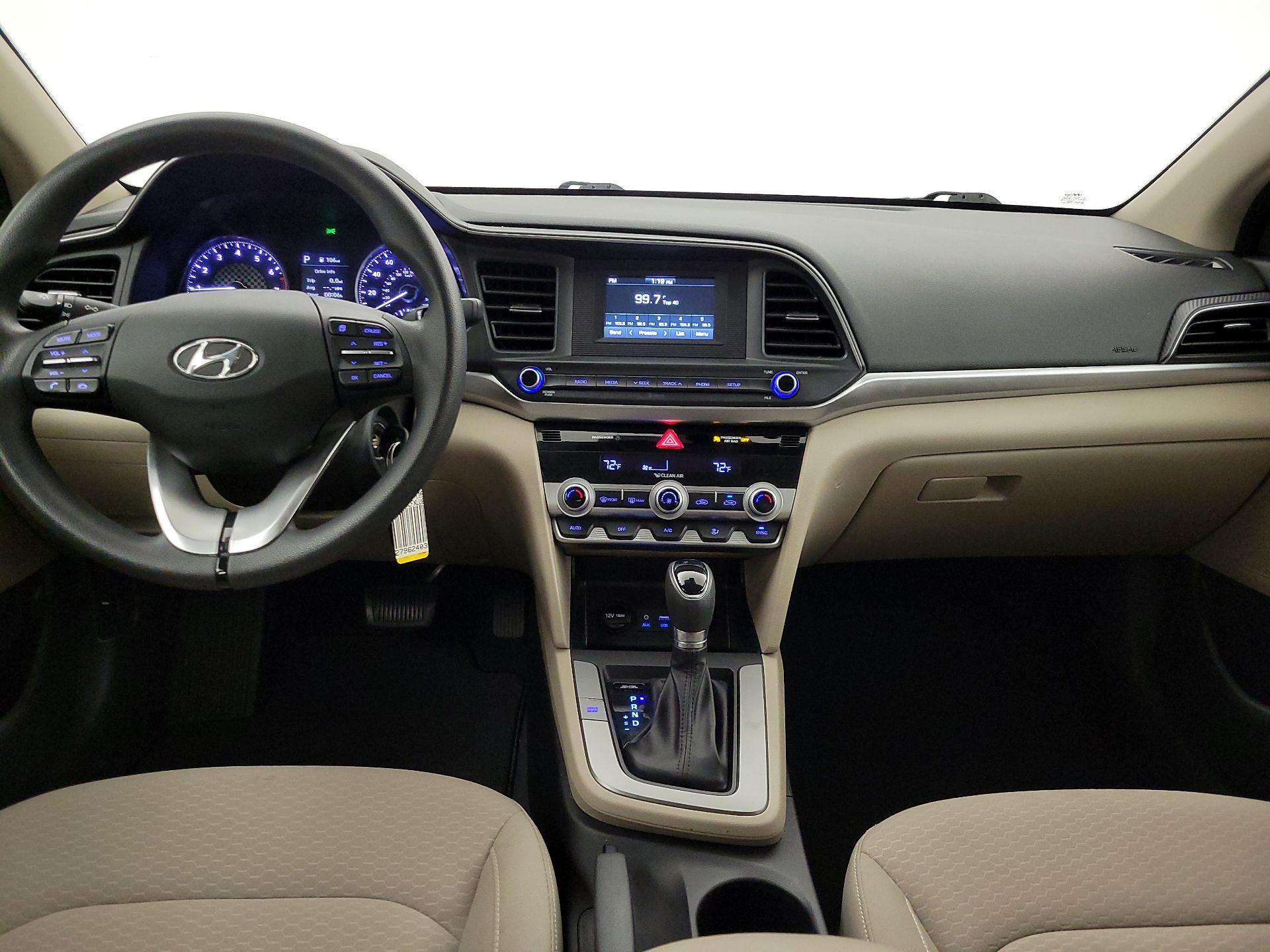 Thumbnail: 2020 Hyundai Elantra - 9