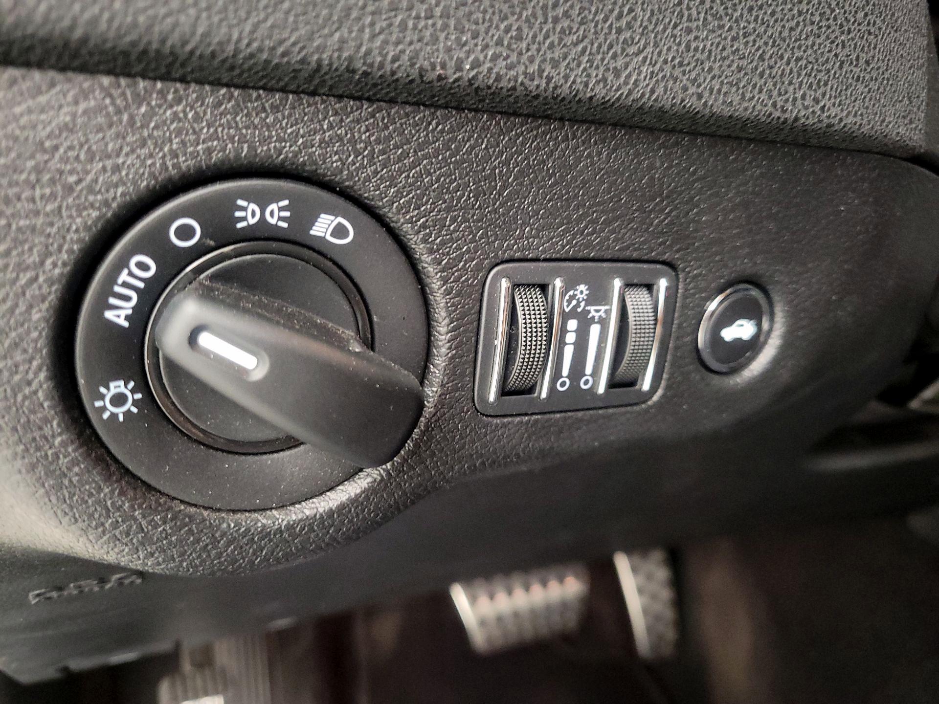 Thumbnail: 2023 Dodge Charger - 13