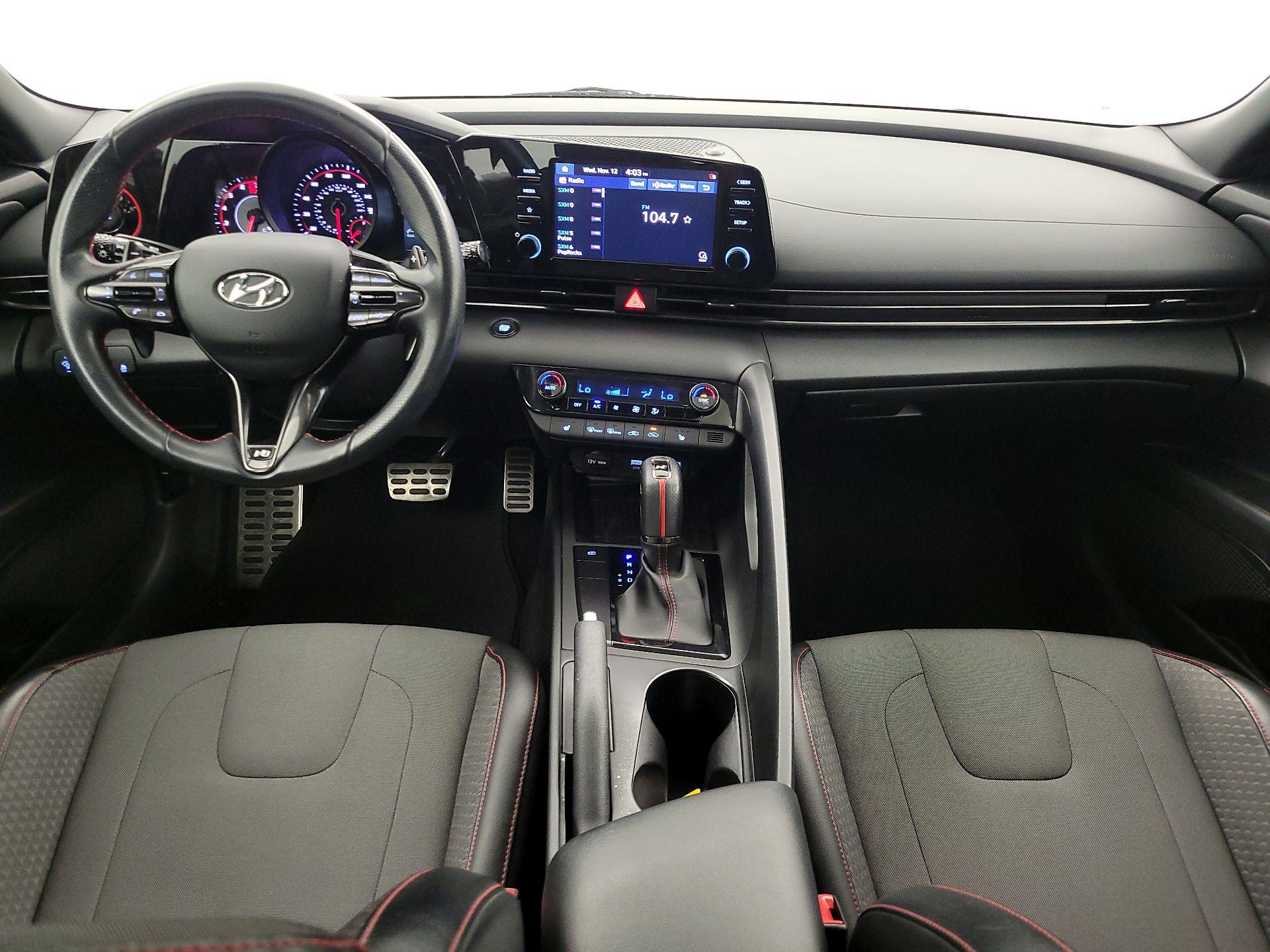 Thumbnail: 2022 Hyundai Elantra - 9