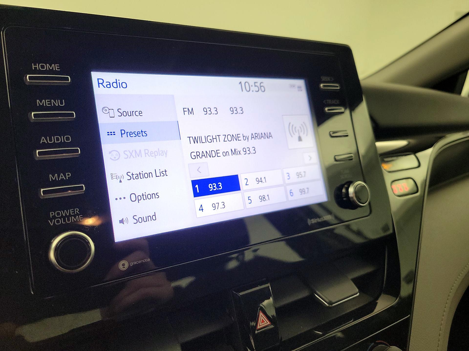 Thumbnail: 2021 Toyota Camry - 15