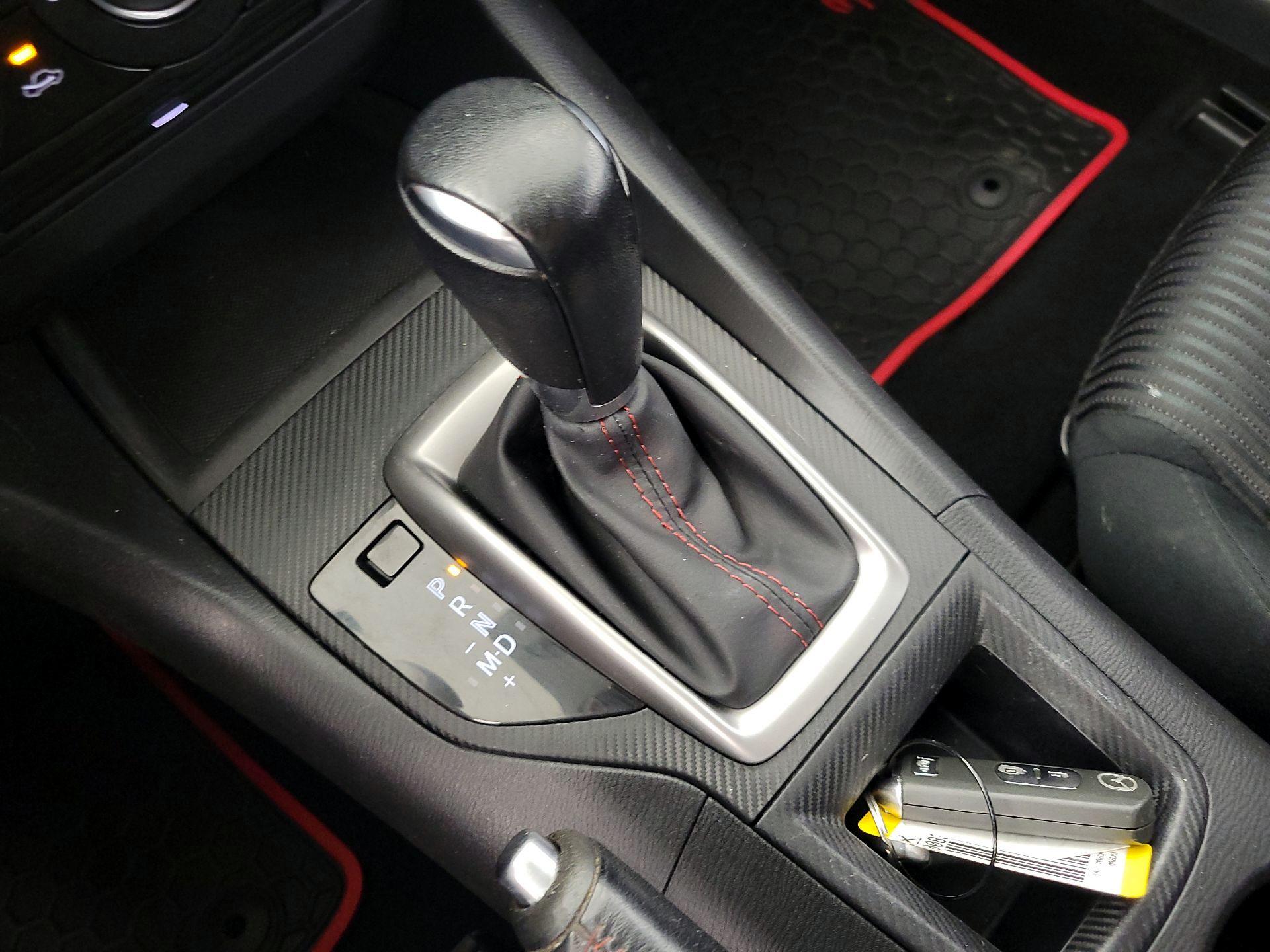 Thumbnail: 2014 Mazda Mazda3 - 16