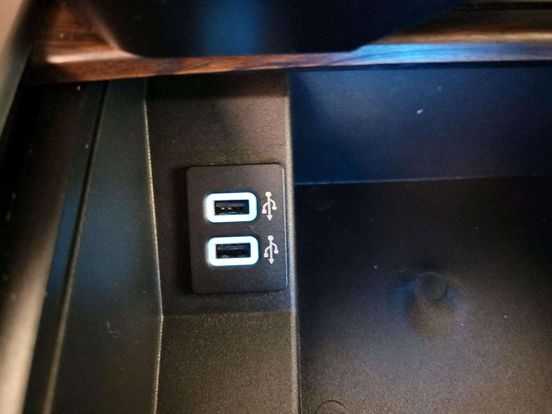 Thumbnail: 2018 Ford F-150 - 16