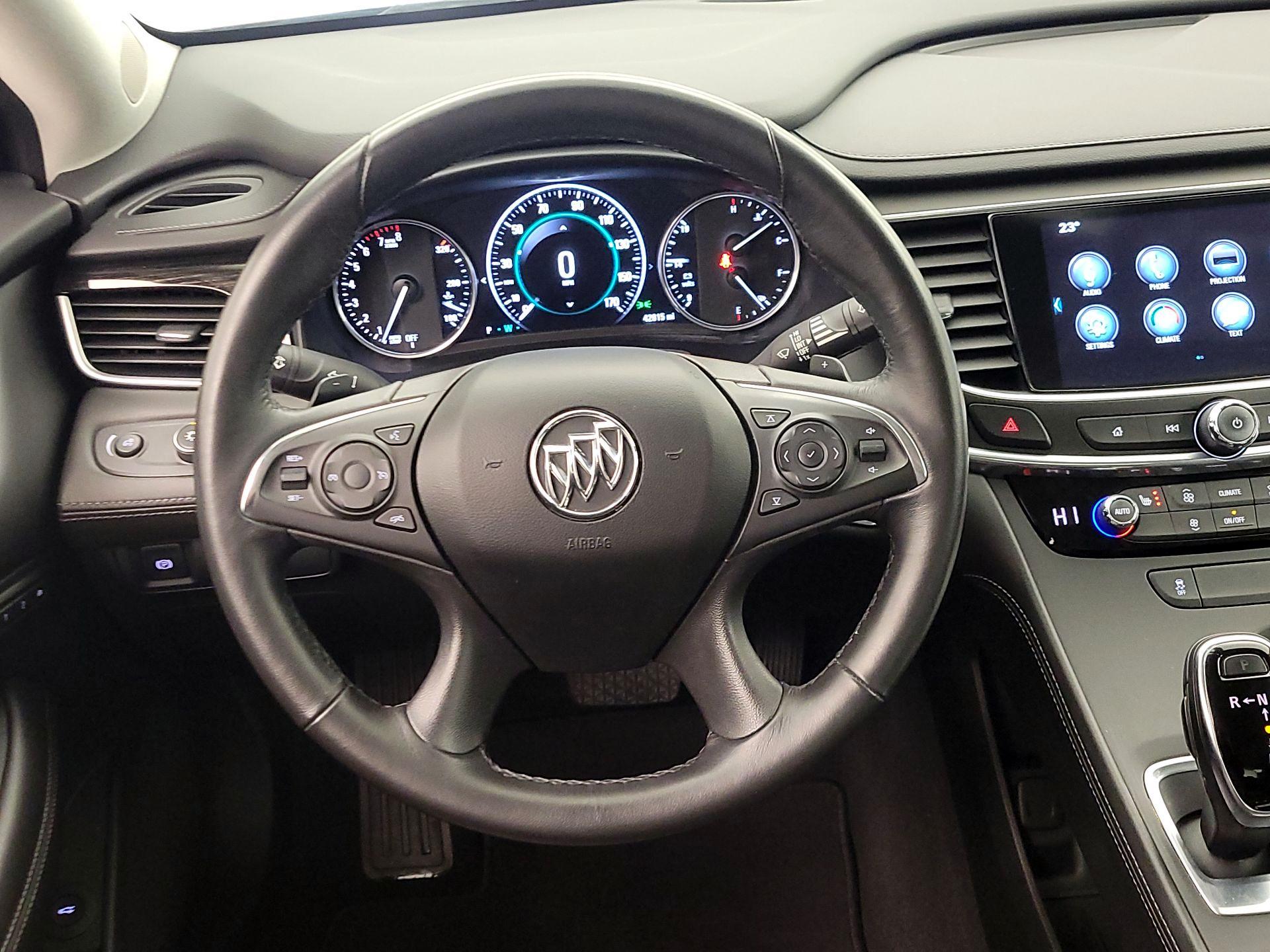 Thumbnail: 2017 Buick LaCrosse - 10