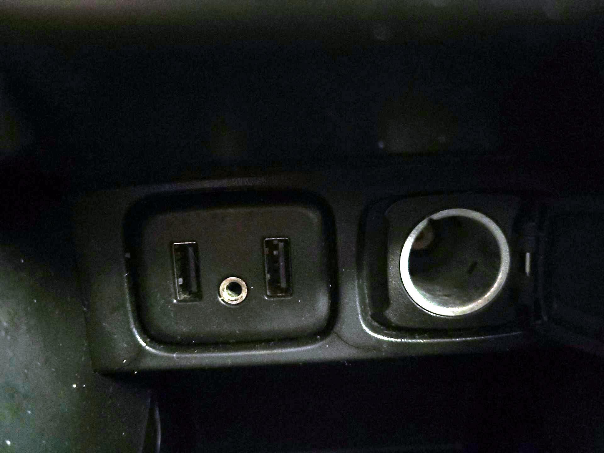 Thumbnail: 2018 Buick Encore - 18