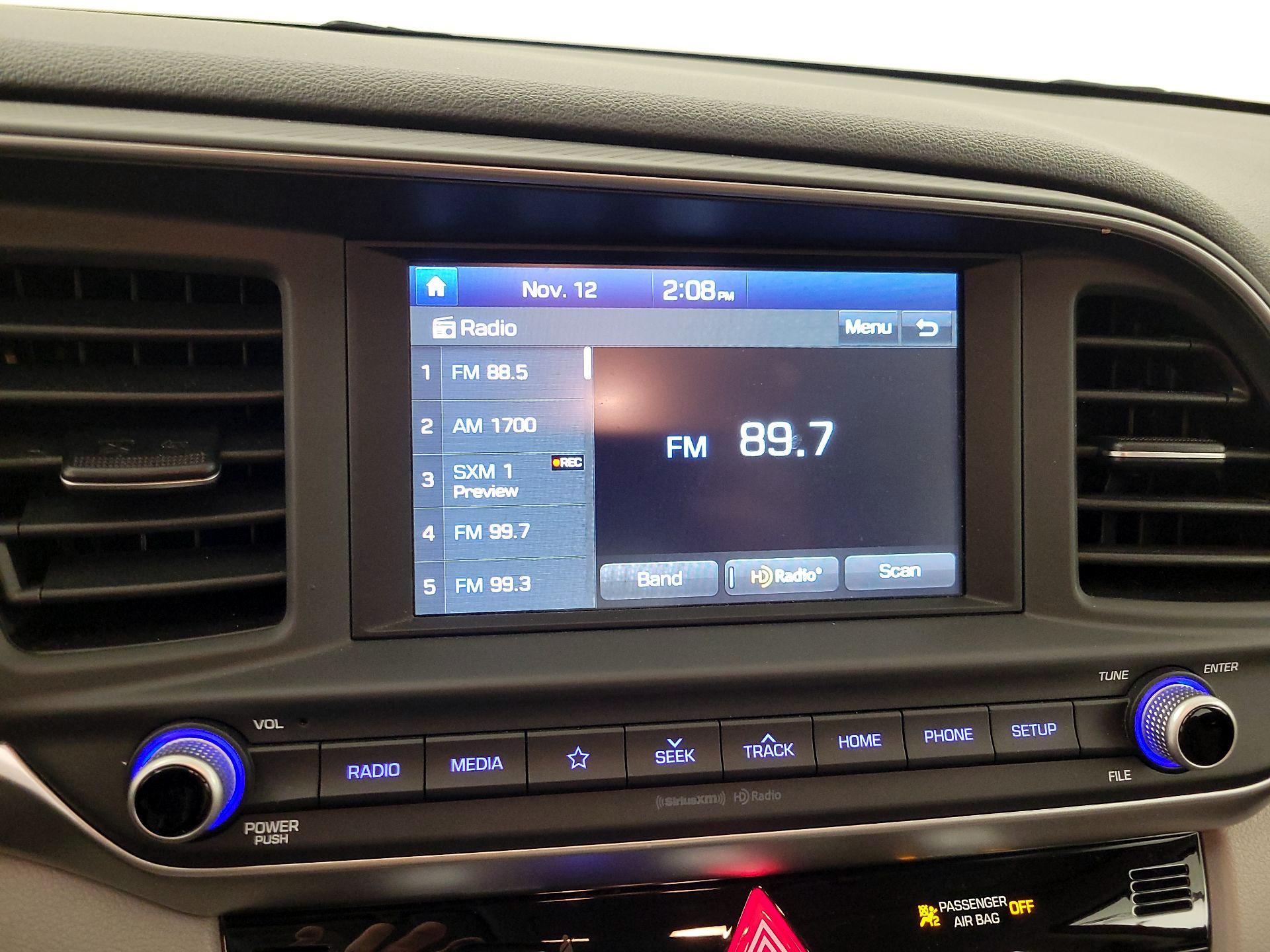 Thumbnail: 2020 Hyundai Elantra - 15