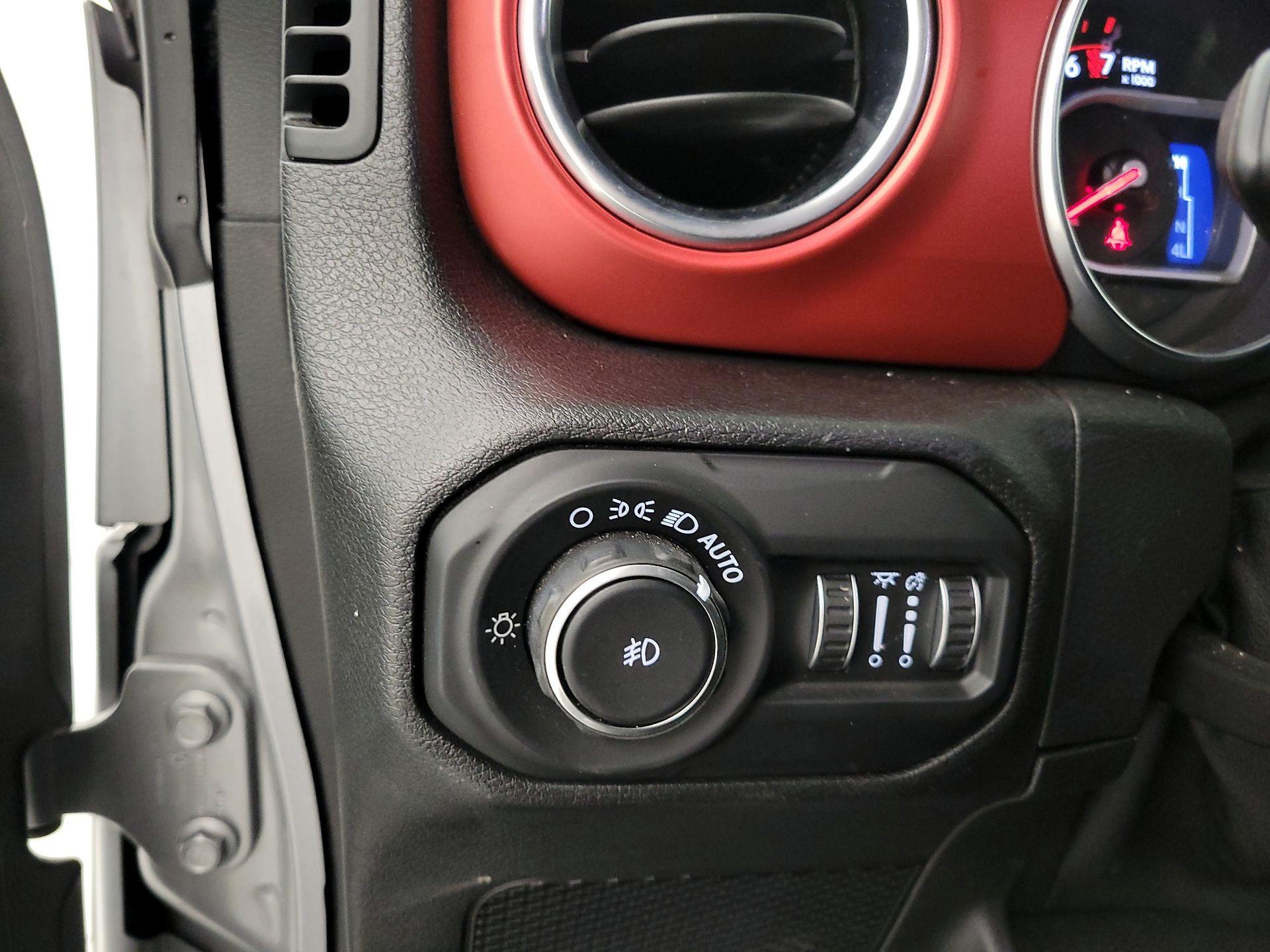 Thumbnail: 2021 Jeep Wrangler - 13