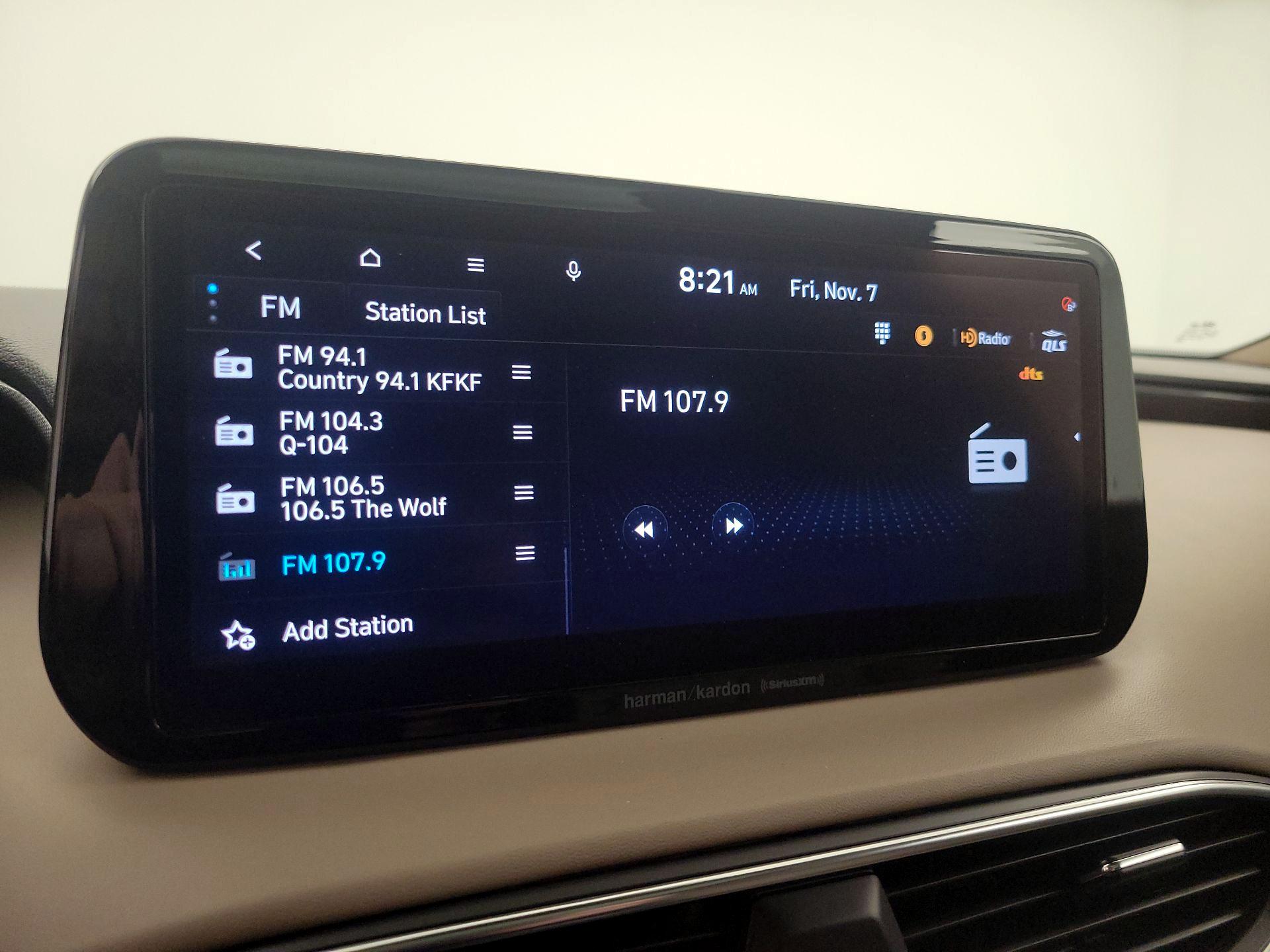 Thumbnail: 2022 Hyundai Santa Fe - 16