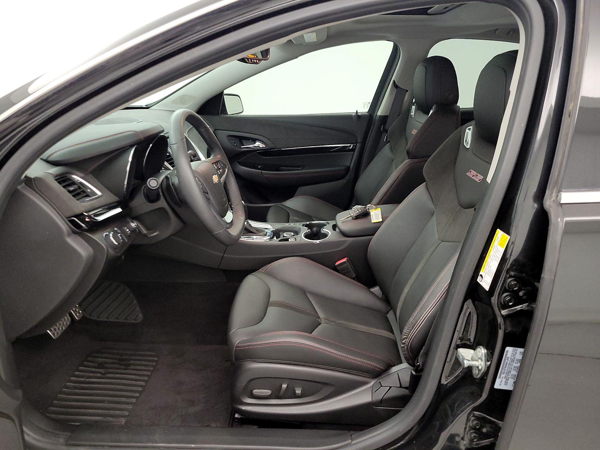 Thumbnail: 2017 Chevrolet  - 11