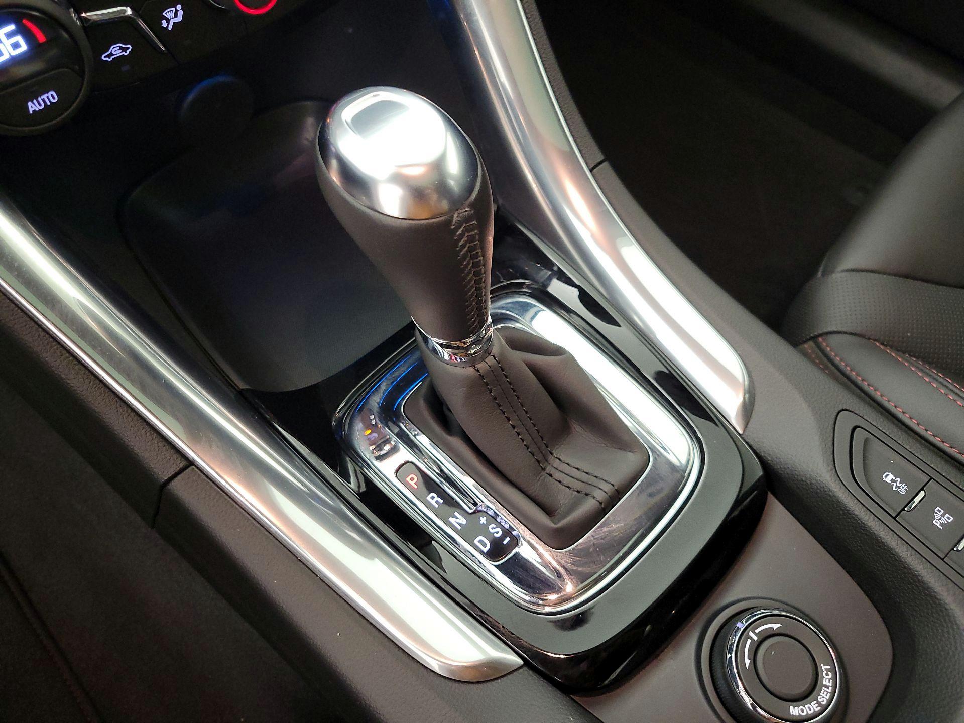 Thumbnail: 2017 Chevrolet  - 17