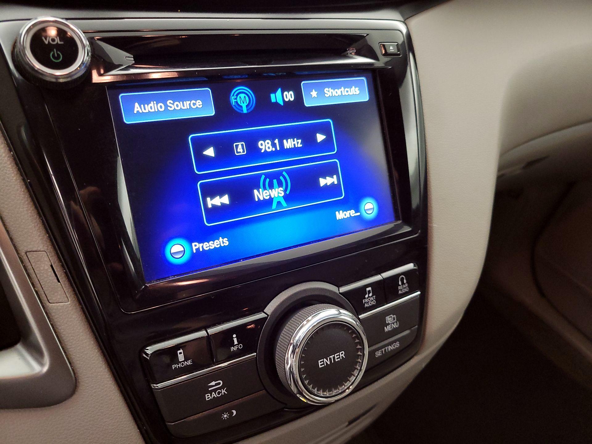 Thumbnail: 2016 Honda Odyssey - 15