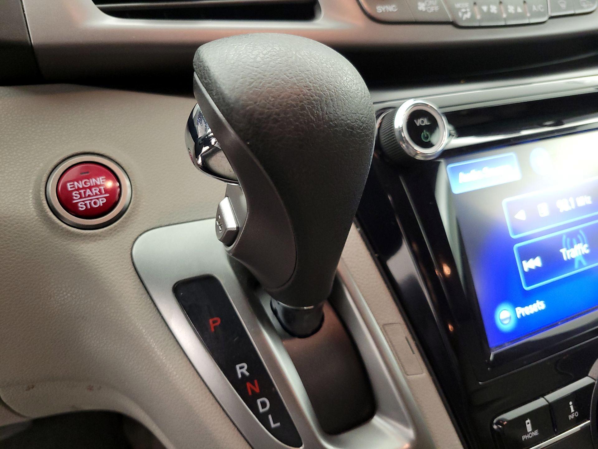 Thumbnail: 2016 Honda Odyssey - 17