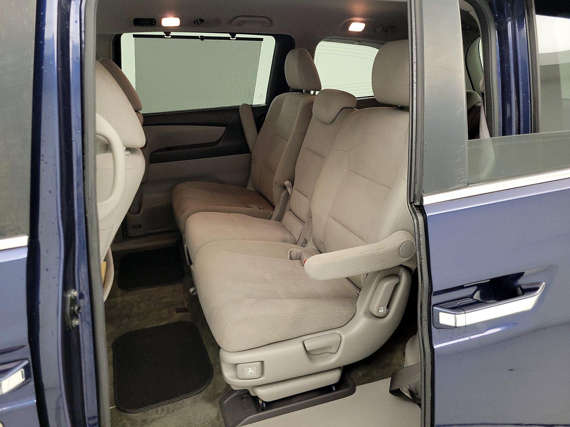 Thumbnail: 2016 Honda Odyssey - 19