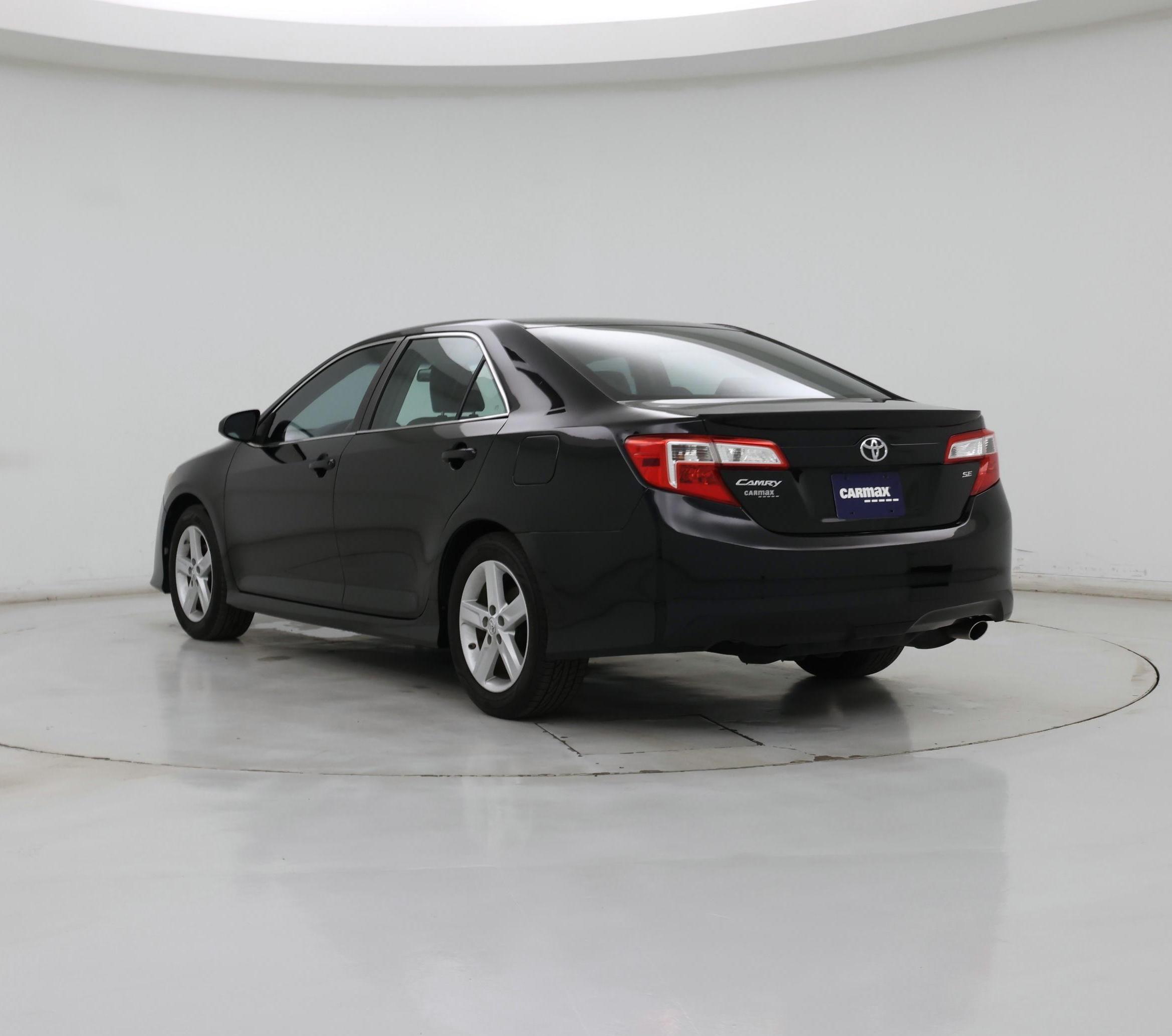 Thumbnail: 2014 Toyota Camry - 2