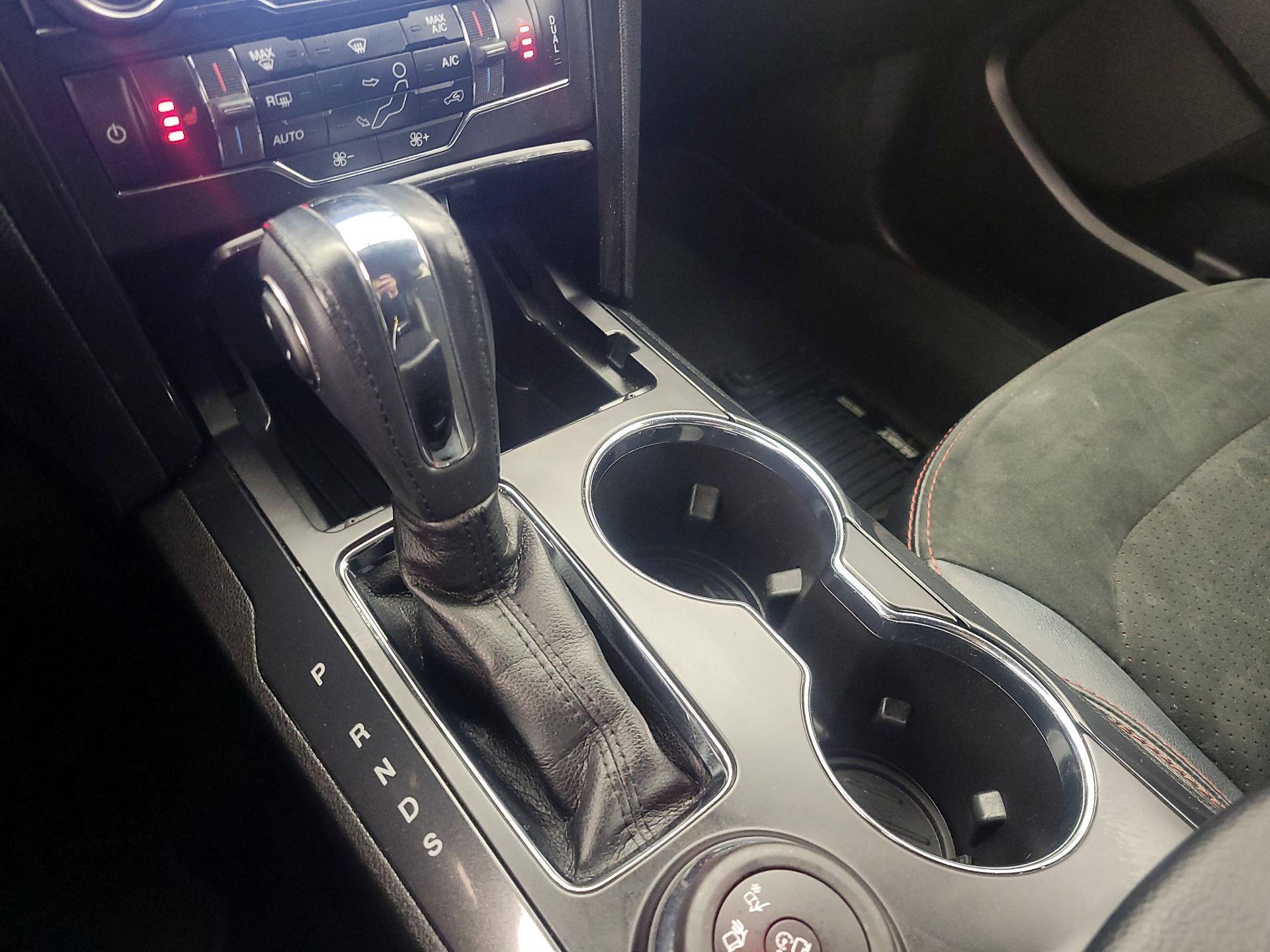 Thumbnail: 2018 Ford Explorer - 18