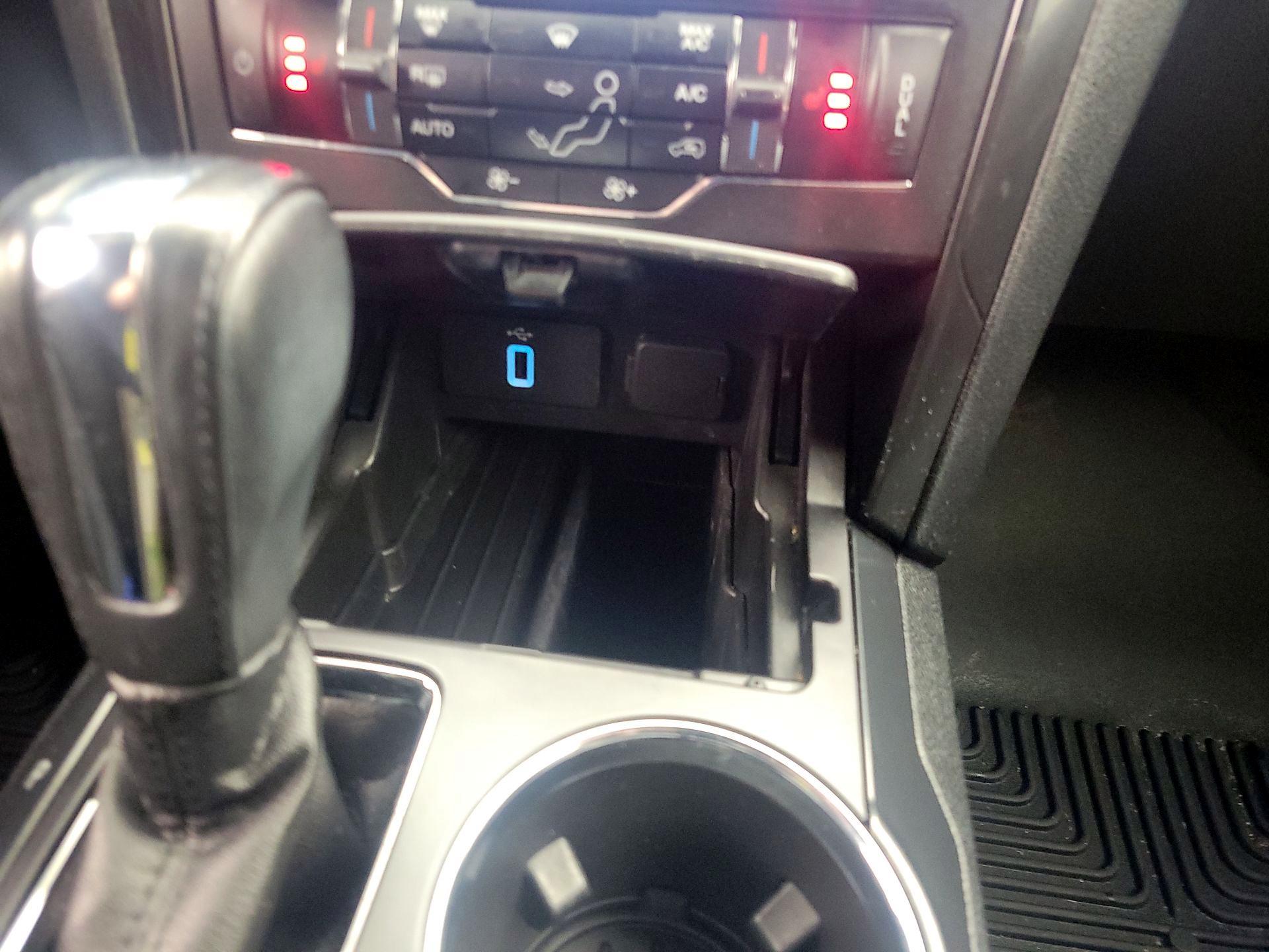 Thumbnail: 2018 Ford Explorer - 19