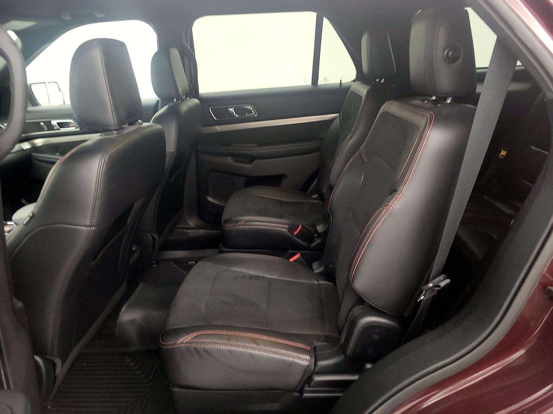 Thumbnail: 2018 Ford Explorer - 20