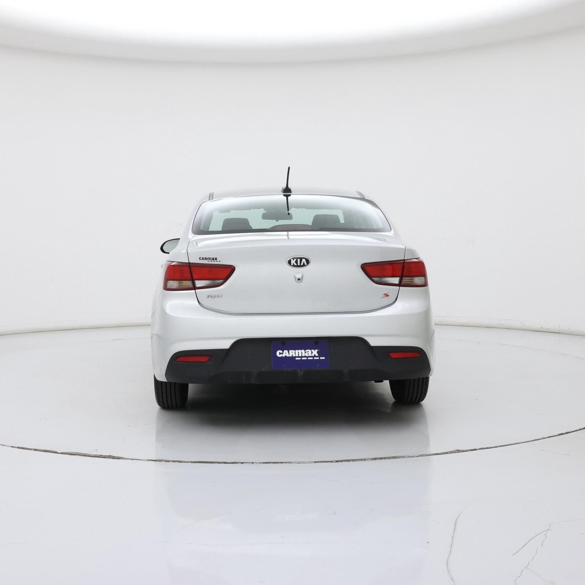 Thumbnail: 2019 Kia Rio - 6