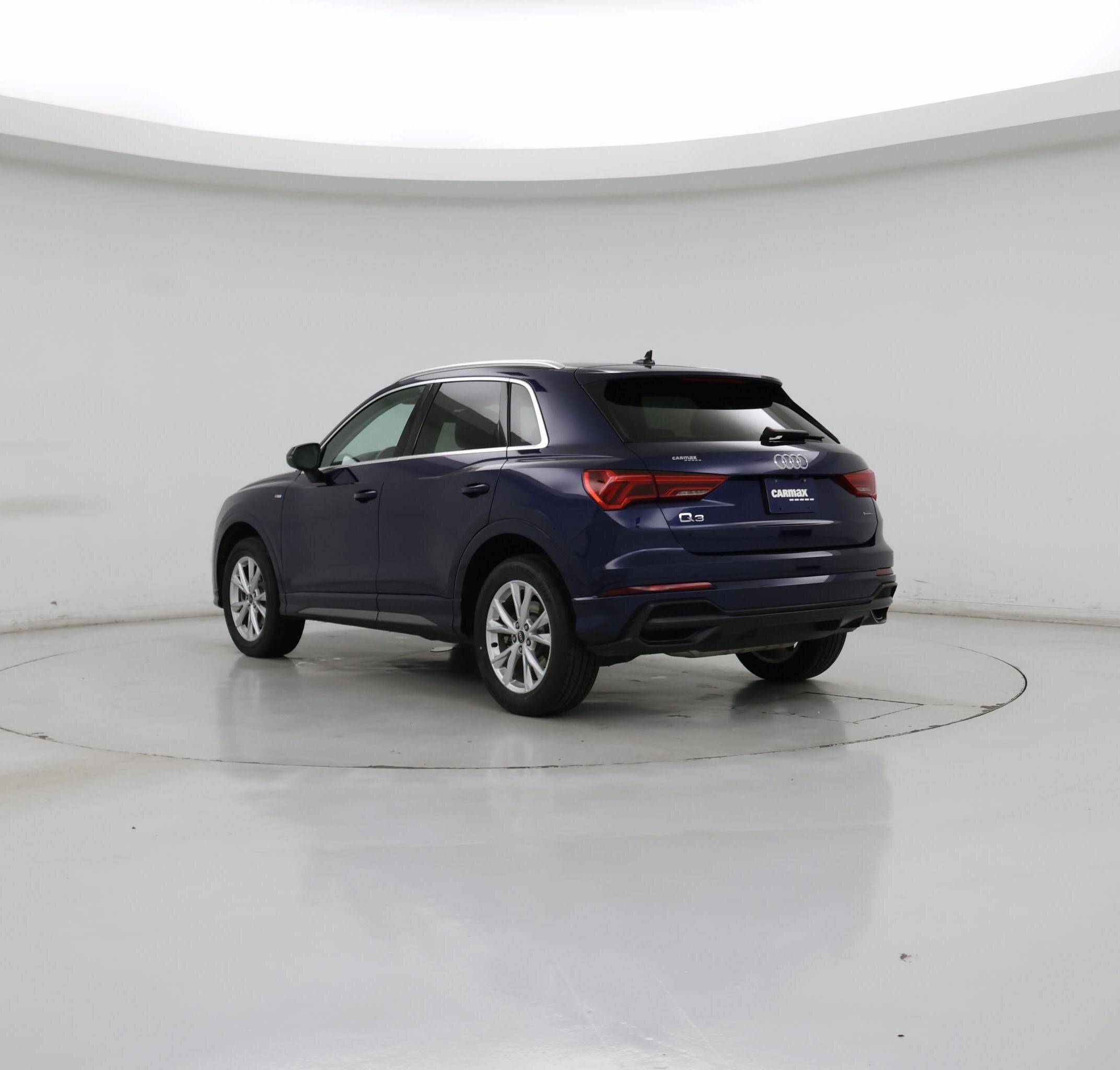 Thumbnail: 2021 Audi Q3 - 2