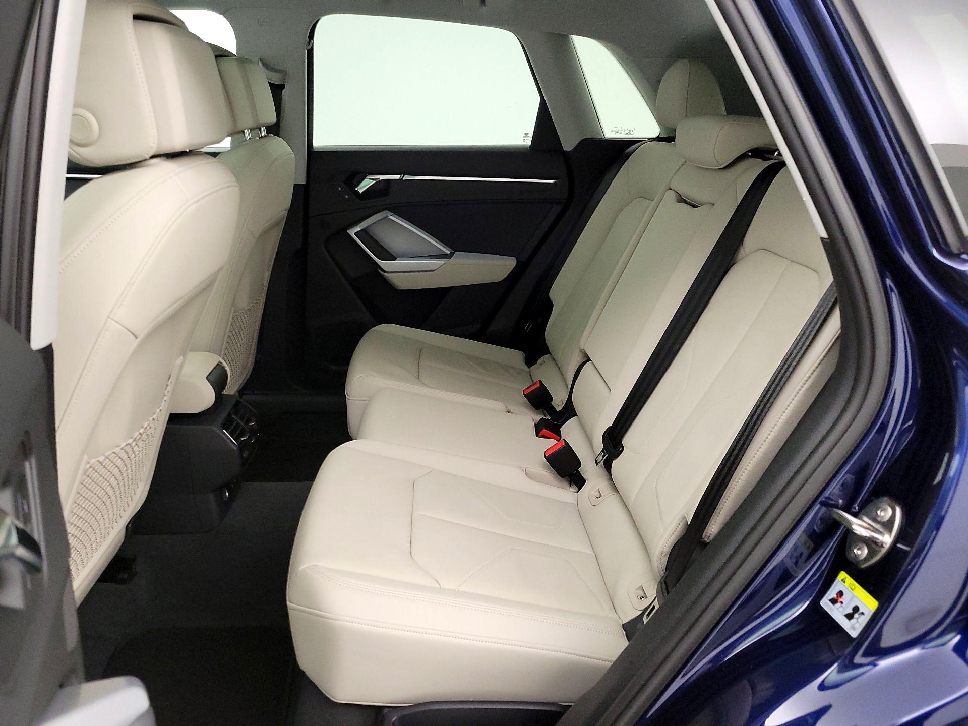 Thumbnail: 2021 Audi Q3 - 20