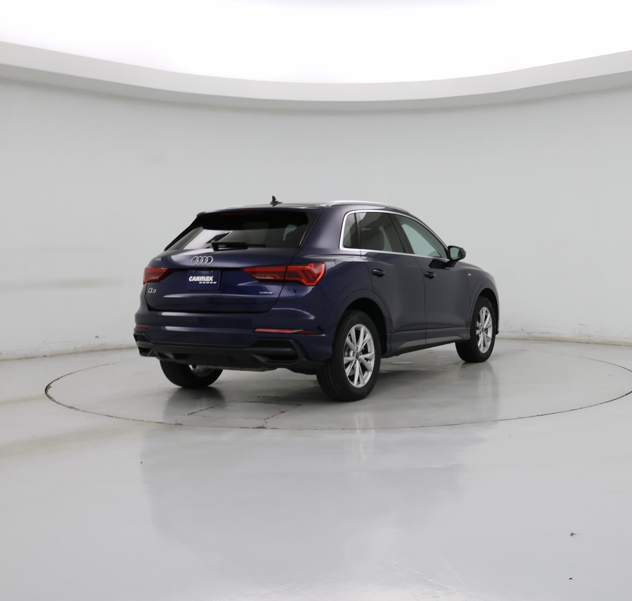 Thumbnail: 2021 Audi Q3 - 8