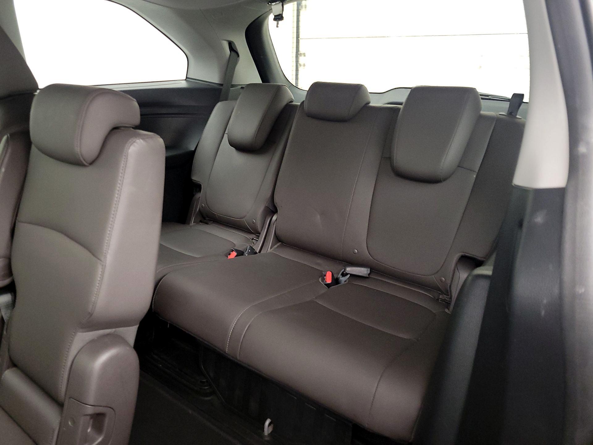 Thumbnail: 2018 Honda Odyssey - 18