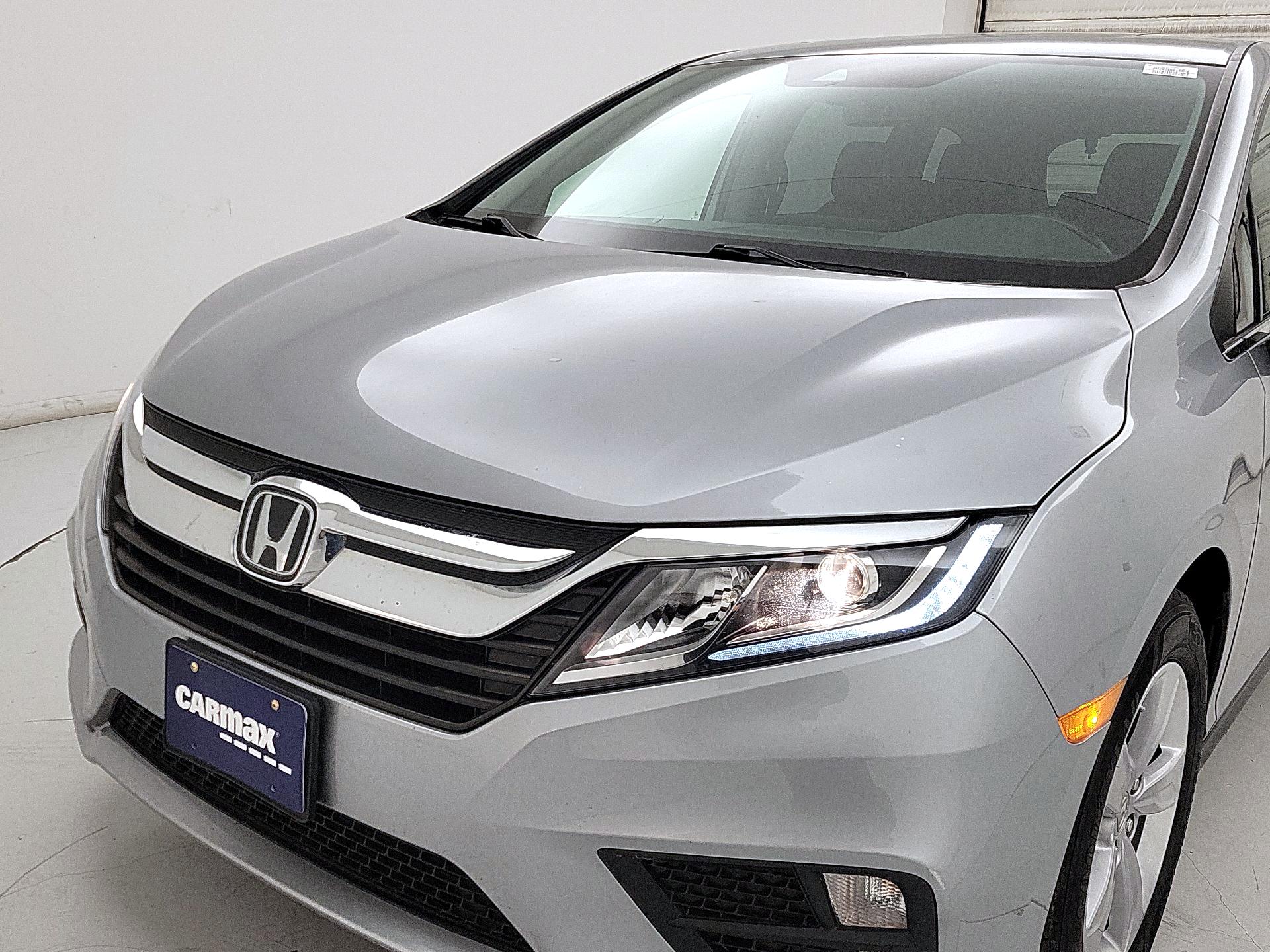 Thumbnail: 2018 Honda Odyssey - 2