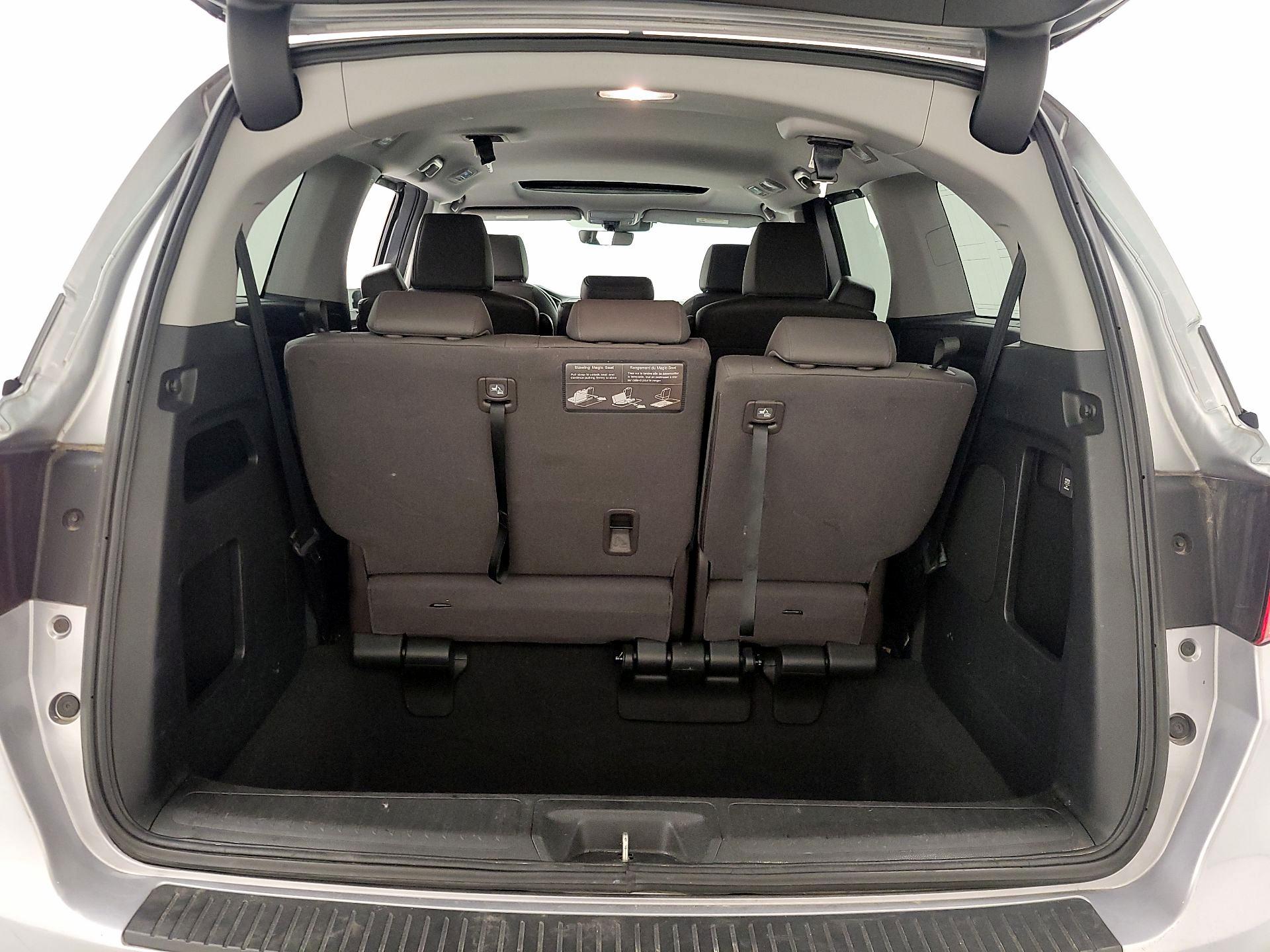 Thumbnail: 2018 Honda Odyssey - 19