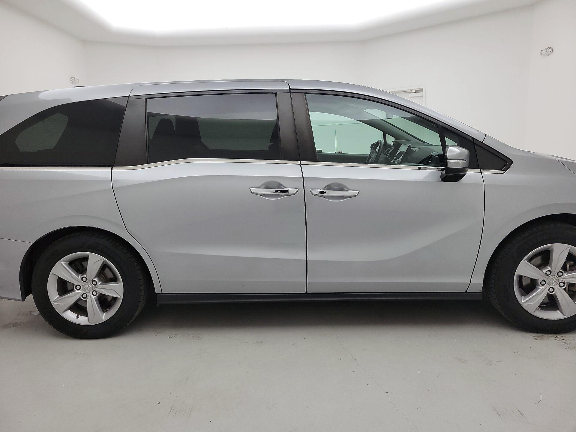 Thumbnail: 2018 Honda Odyssey - 4