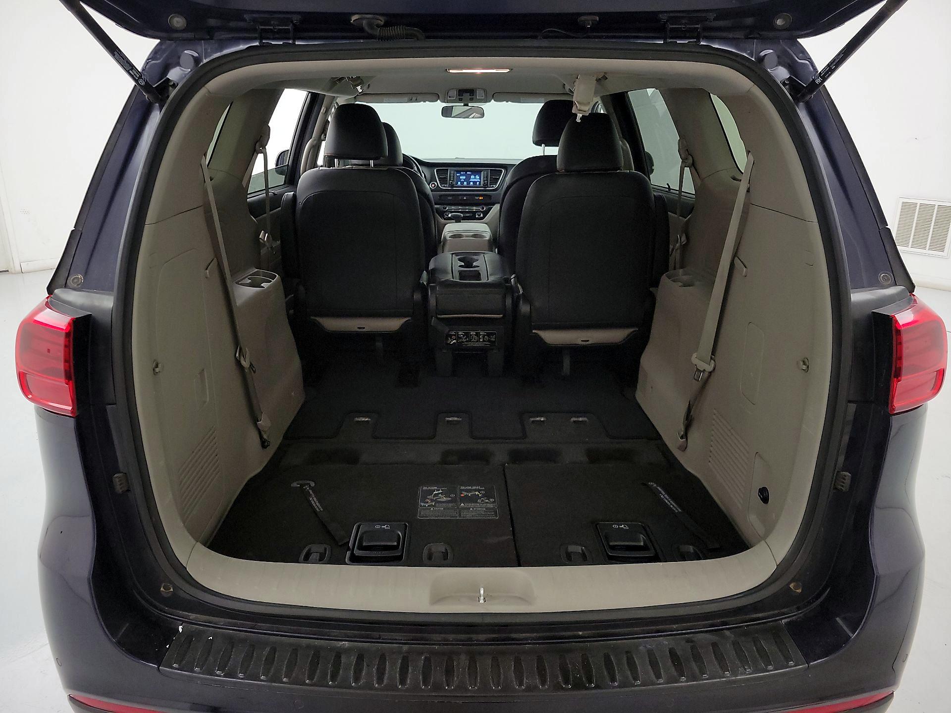 Thumbnail: 2020 Kia Sedona - 20